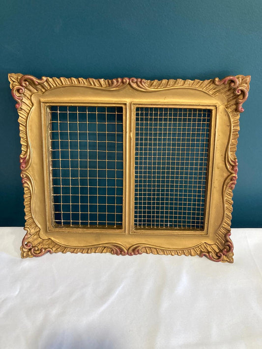 Vintage Gold Painted Ceramic Jewelry Keeper with Wire