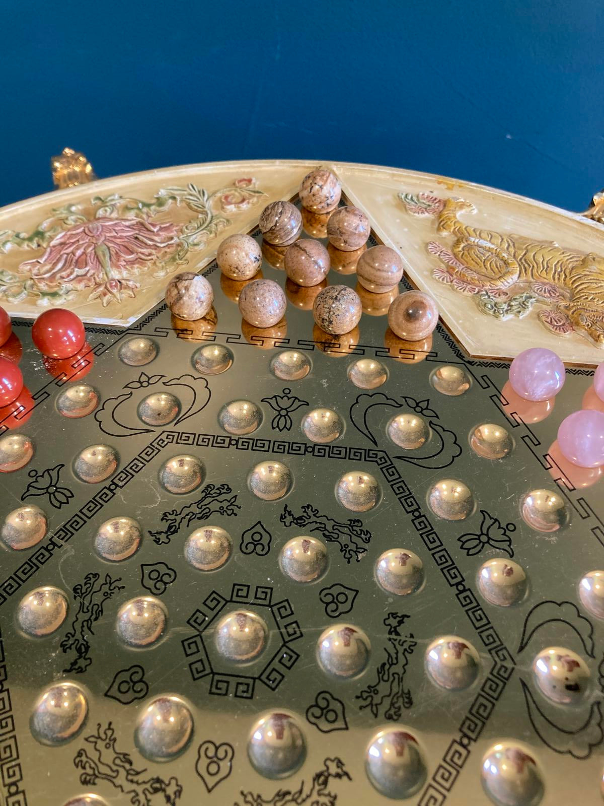 Vintage Franklin Mint Chinese Checkers Dragon Game With Semiprecious Gemstones