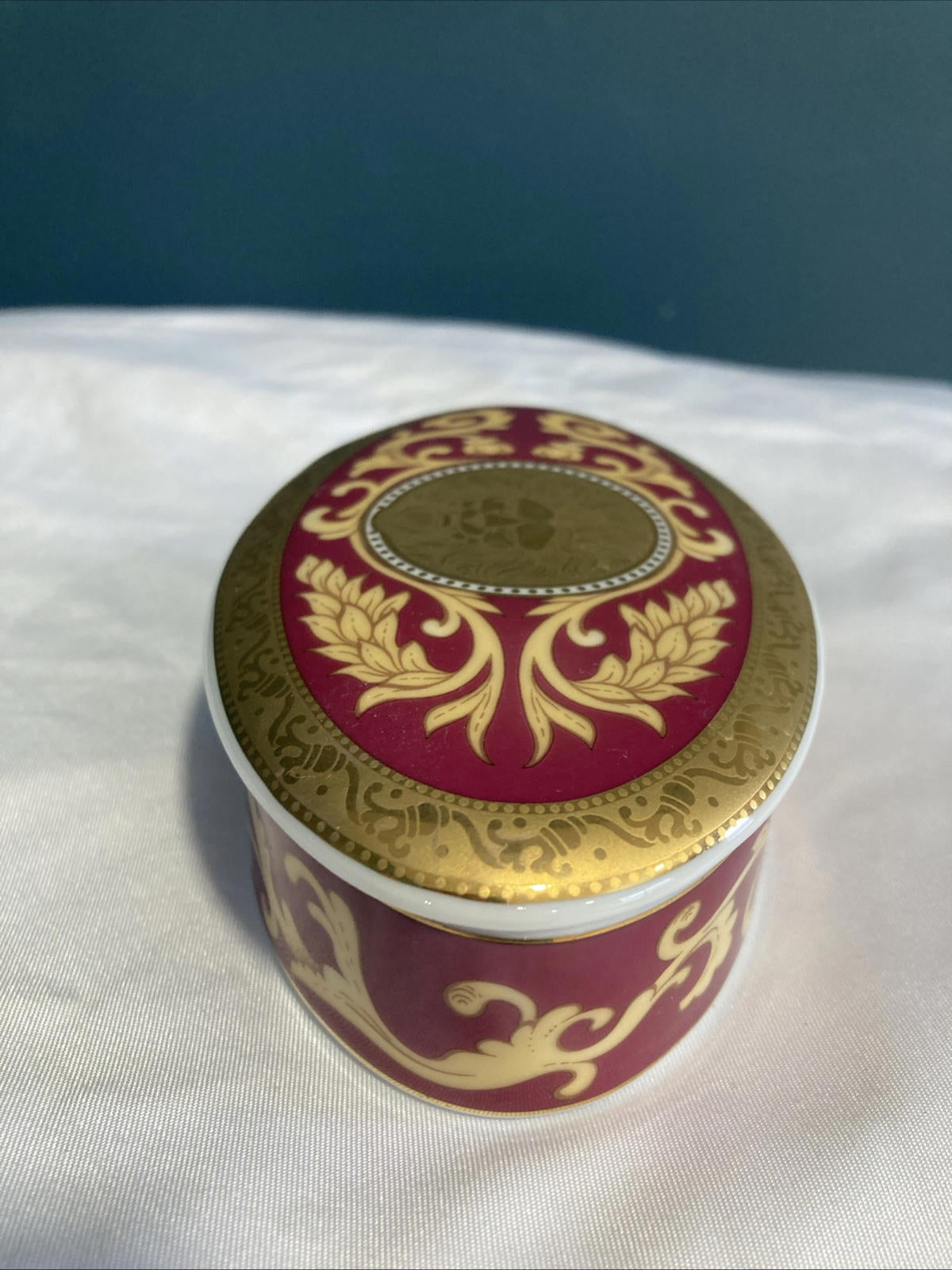 Vintage Pirken Hammer Red & Gold Porcelain Trinket Box – Czechoslovakia