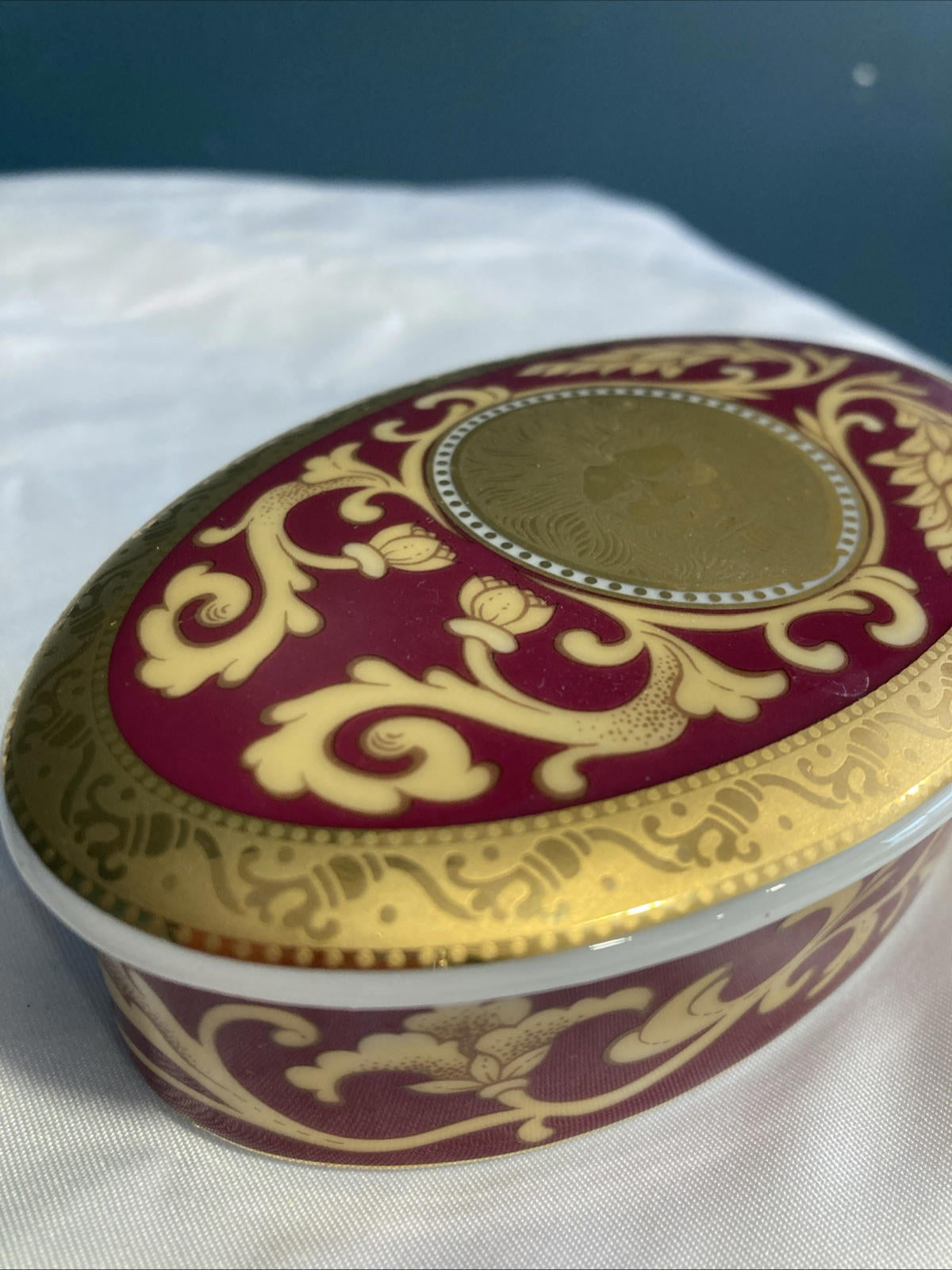 Vintage Pirken Hammer Red & Gold Porcelain Trinket Box – Czechoslovakia