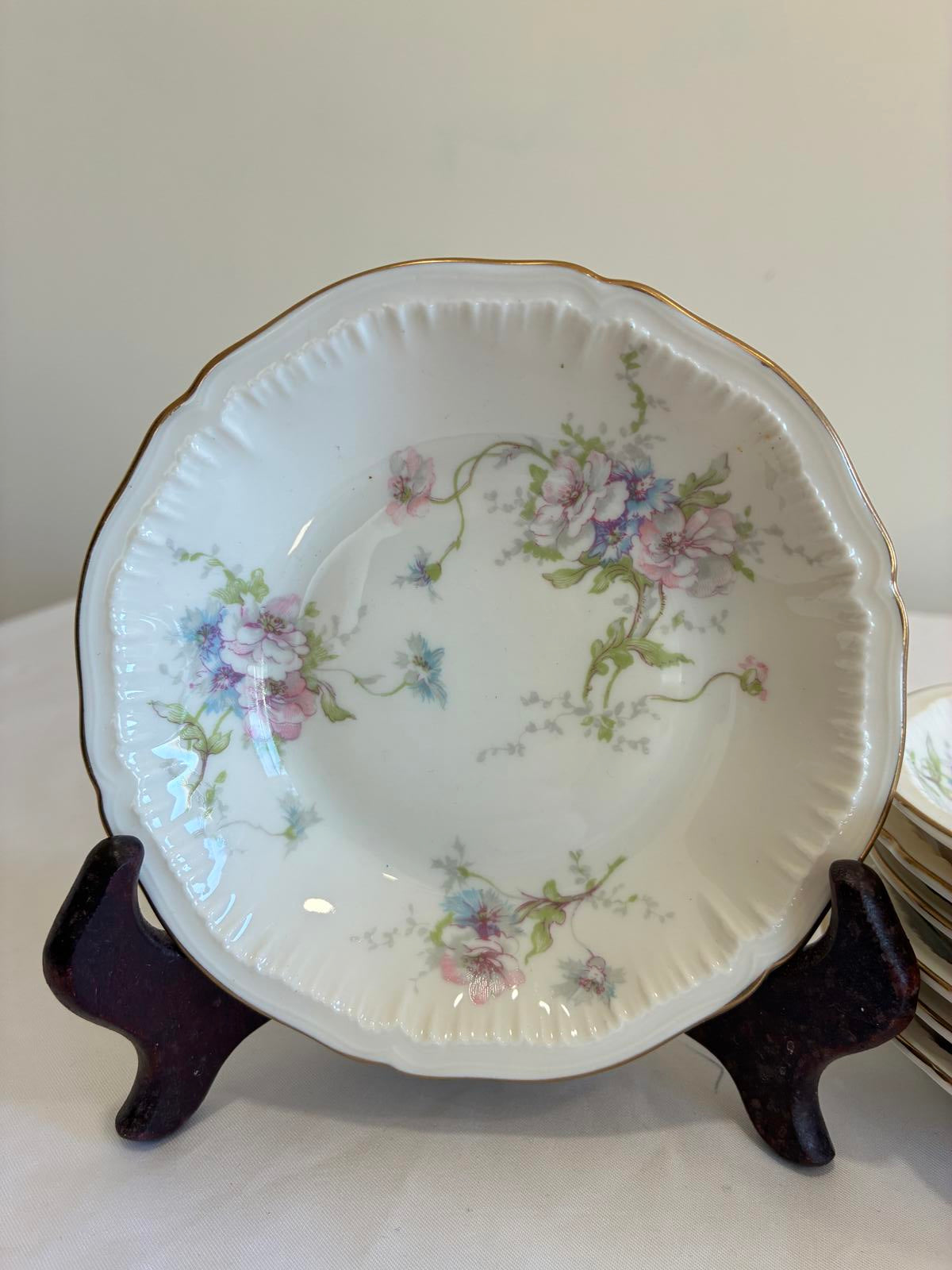 Theodore Haviland Annette Bowls 5" Floral Gold Rim Berry Bowls, Set of 7
