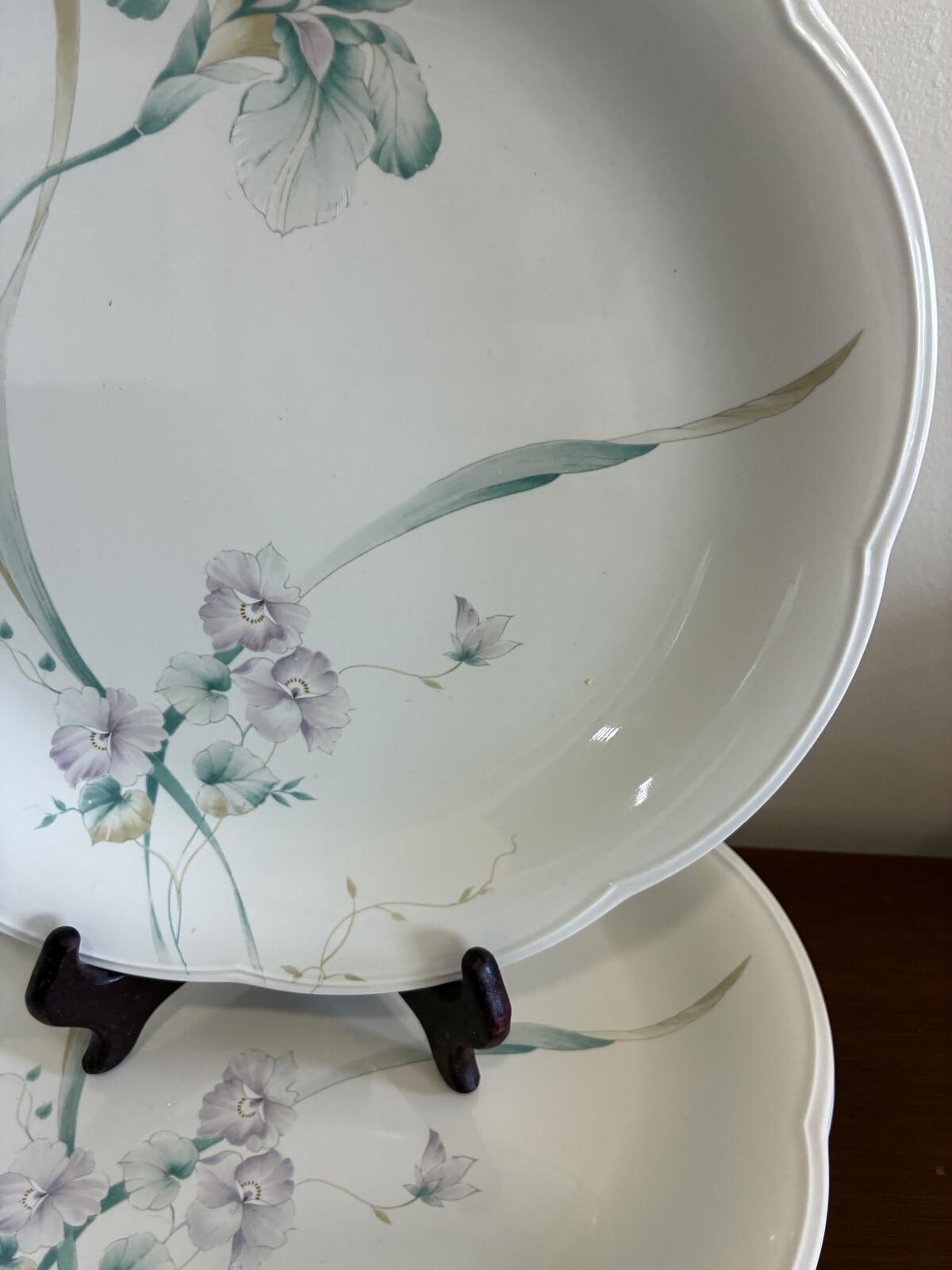 Vintage Mikasa Rondo Set of 5 Scalloped Plates - Iris Butterfly Floral China