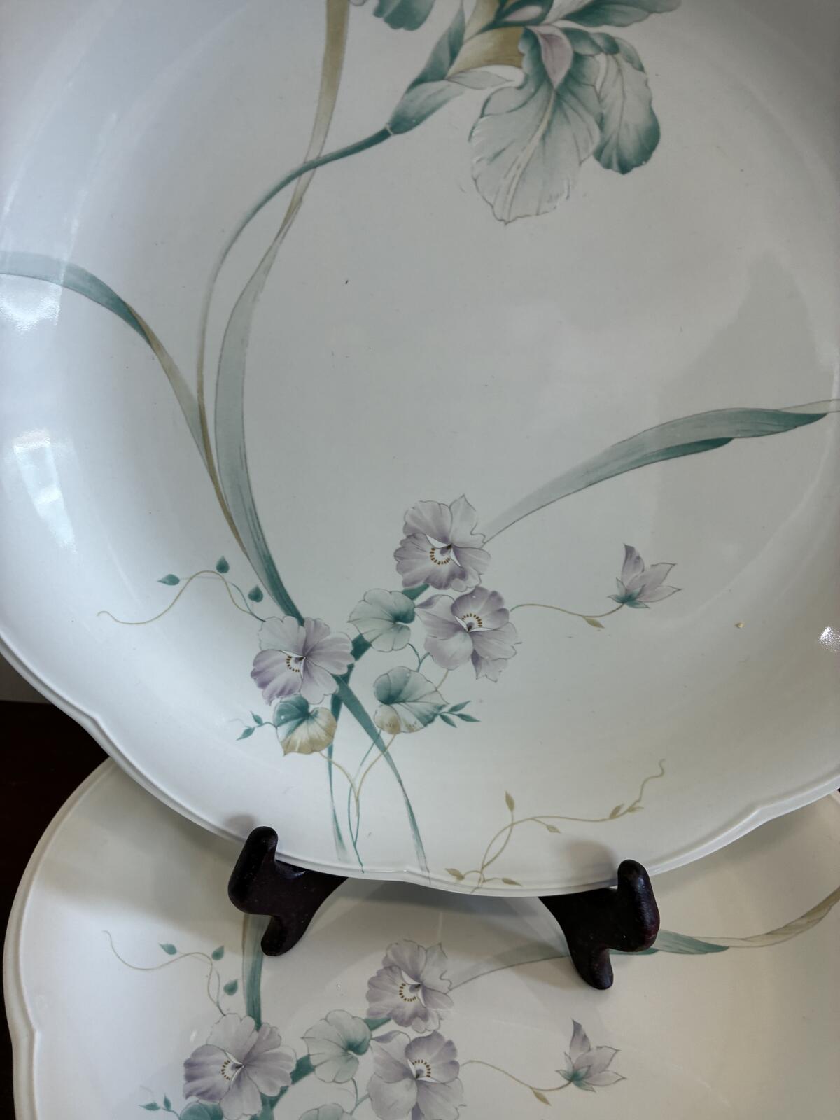 Vintage Mikasa Rondo Set of 5 Scalloped Plates - Iris Butterfly Floral China