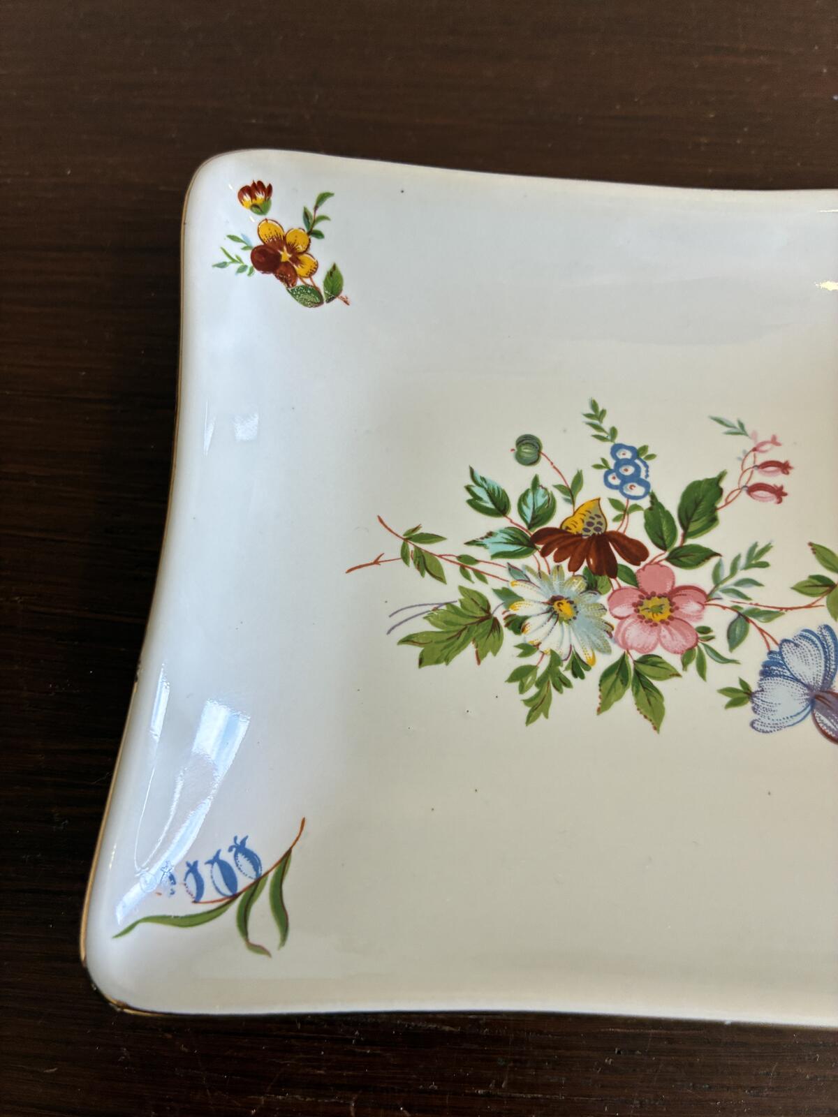 Vintage Floral Porcelain Soap Dish - Hand-Painted Tray