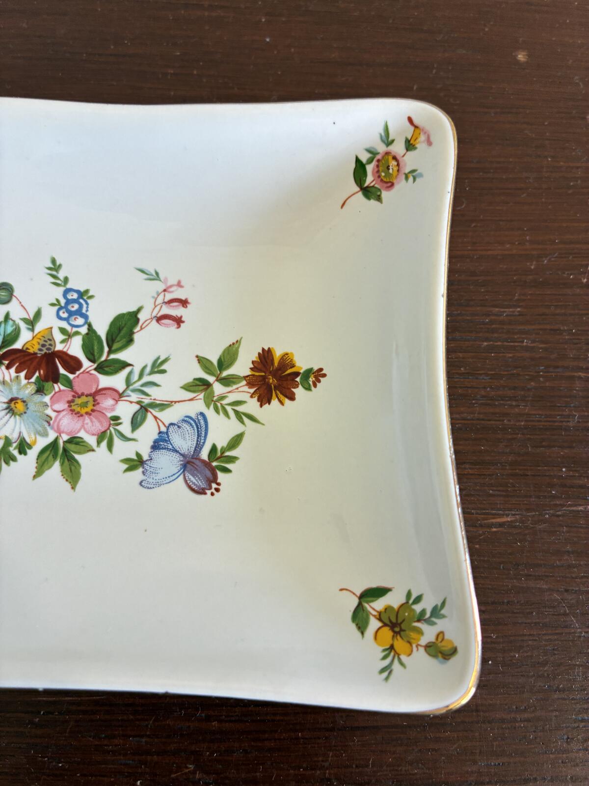 Vintage Floral Porcelain Soap Dish - Hand-Painted Tray