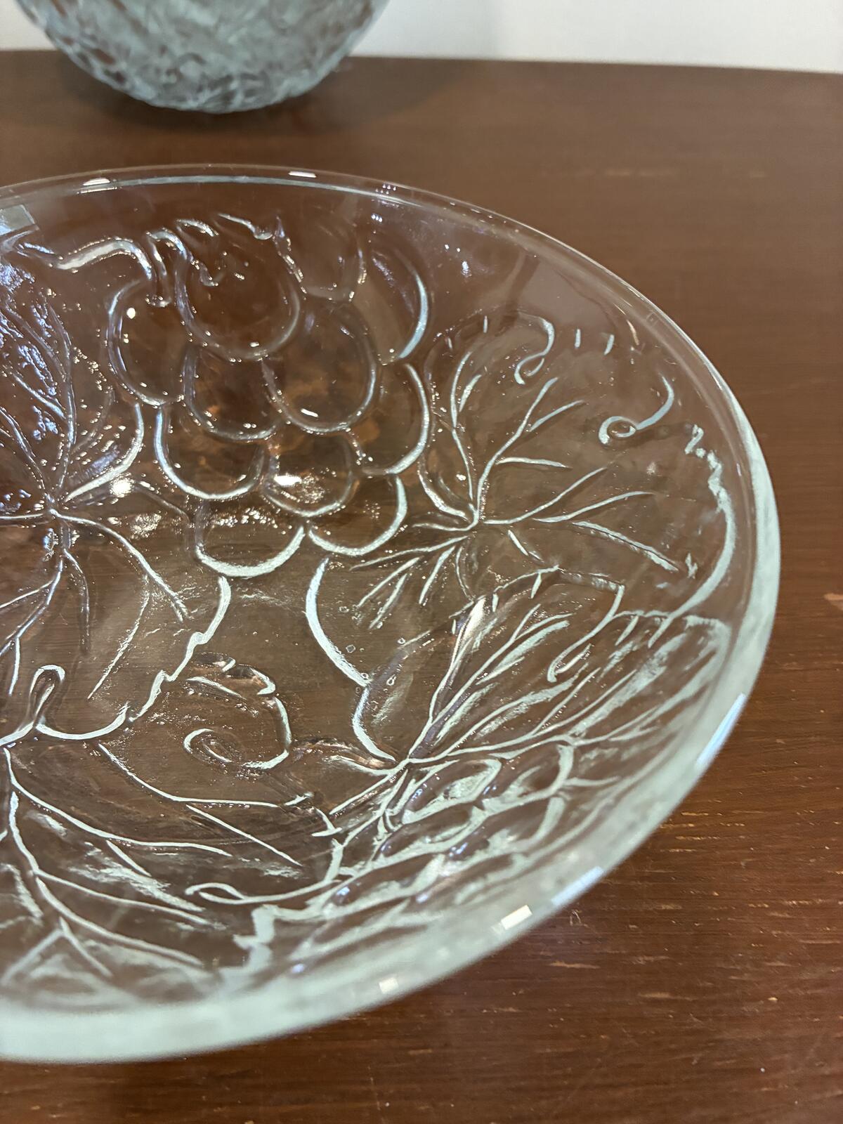 Set of 10 Vintage KIG Indonesia Pressed Clear Glass Grape Bowls