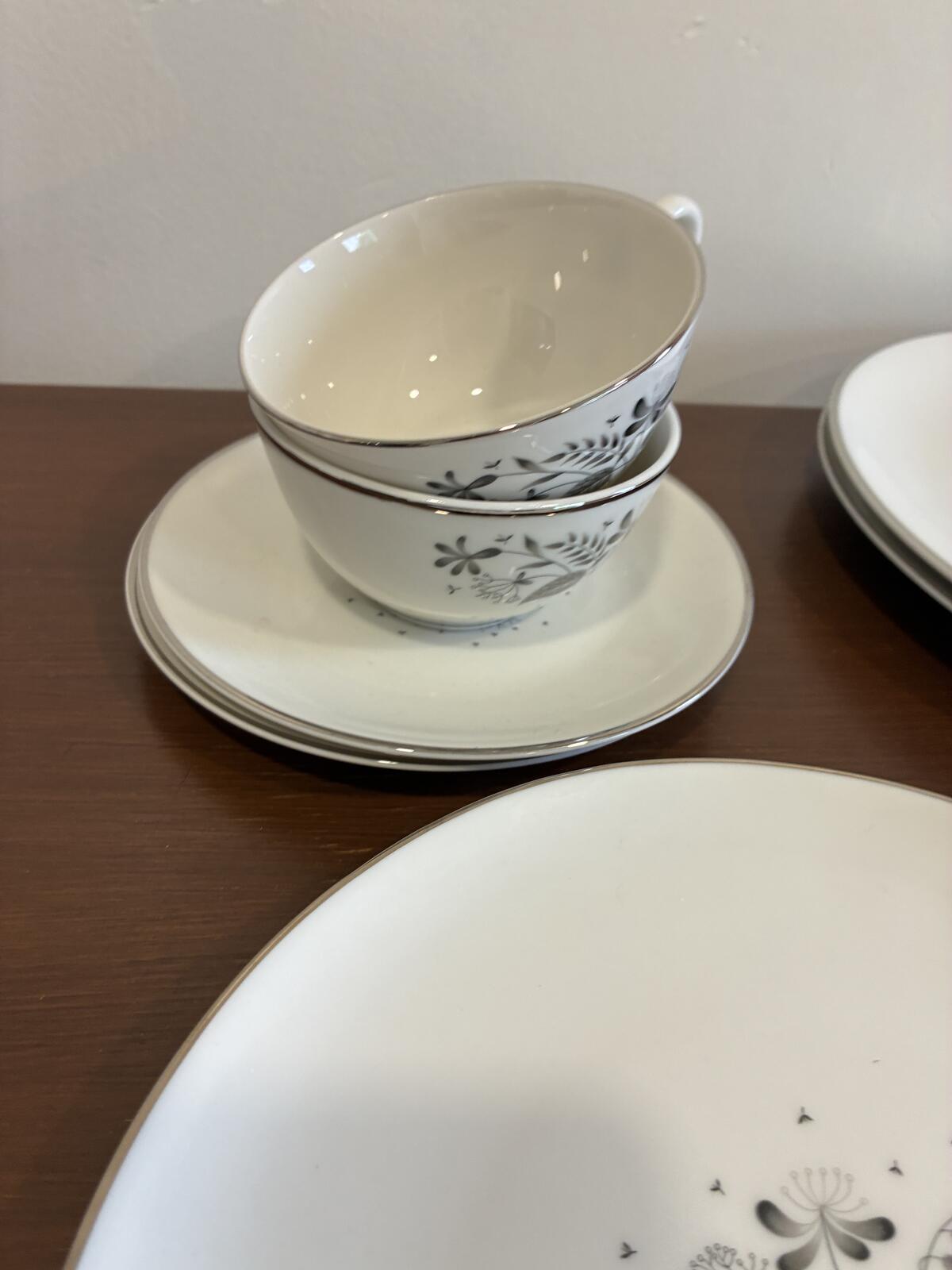 Vintage Royal Jackson Parisienne Dinnerware Set of 10, Black Floral China for 2