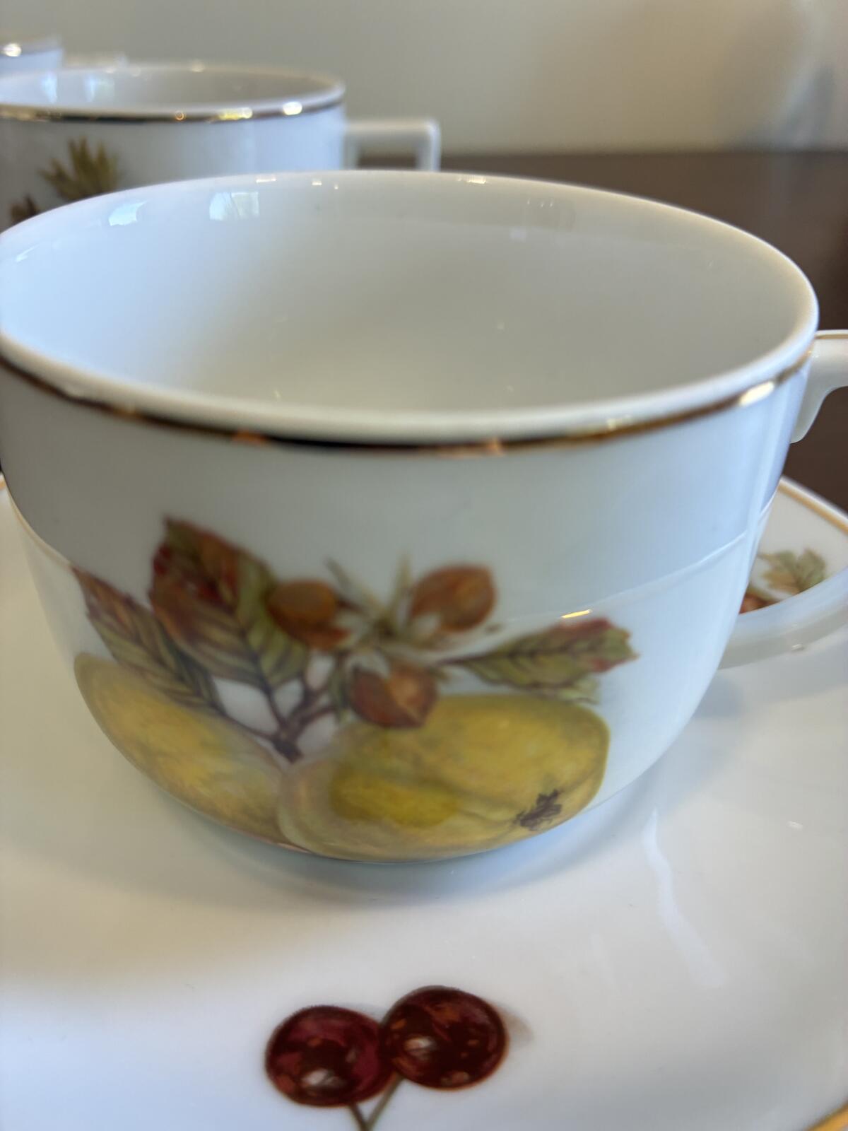 Vintage Seltmann Weiden Bavaria German Fruit & Nut Tea Cups & Saucers Set of 6