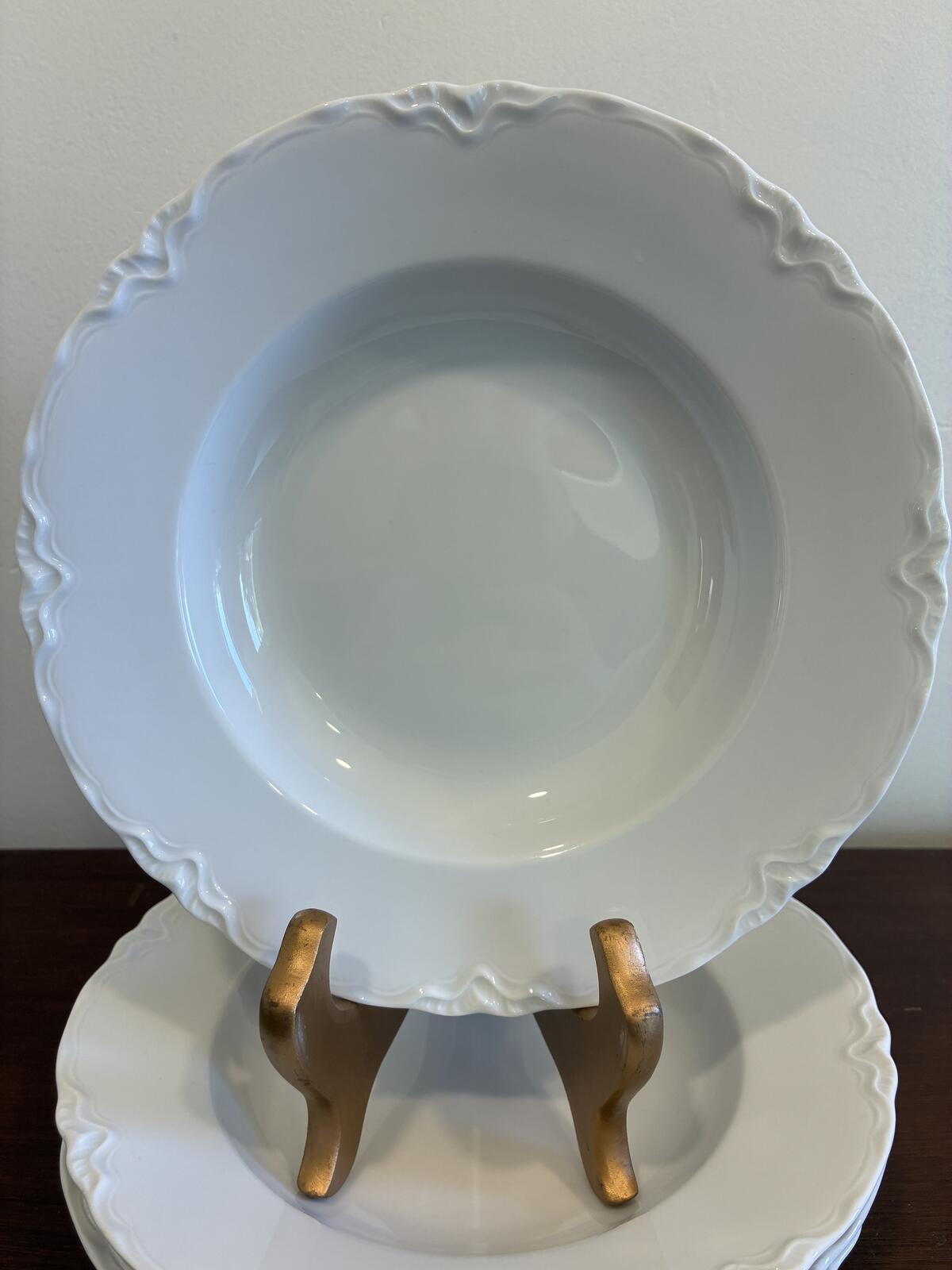 Vintage Hutschenreuther Bavaria Soup Bowls Set of 4 |Rimmed White Porcelain