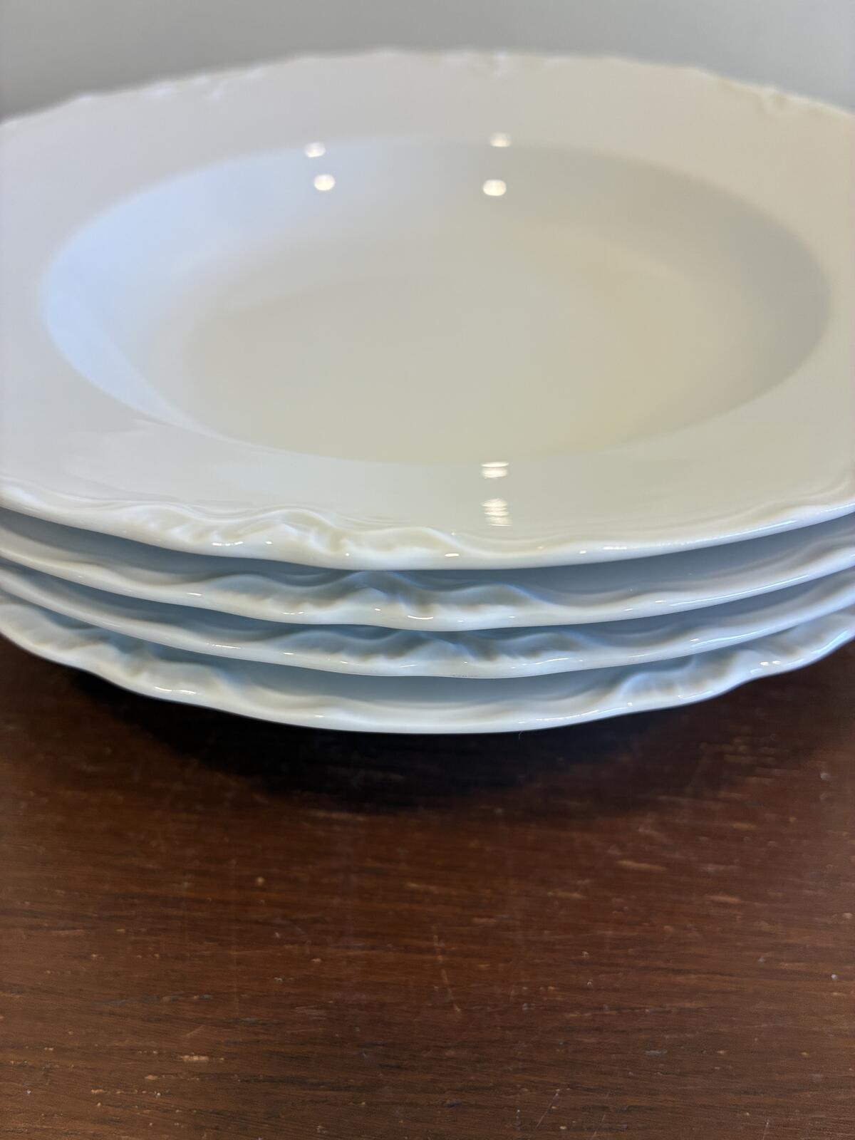 Vintage Hutschenreuther Bavaria Soup Bowls Set of 4 |Rimmed White Porcelain