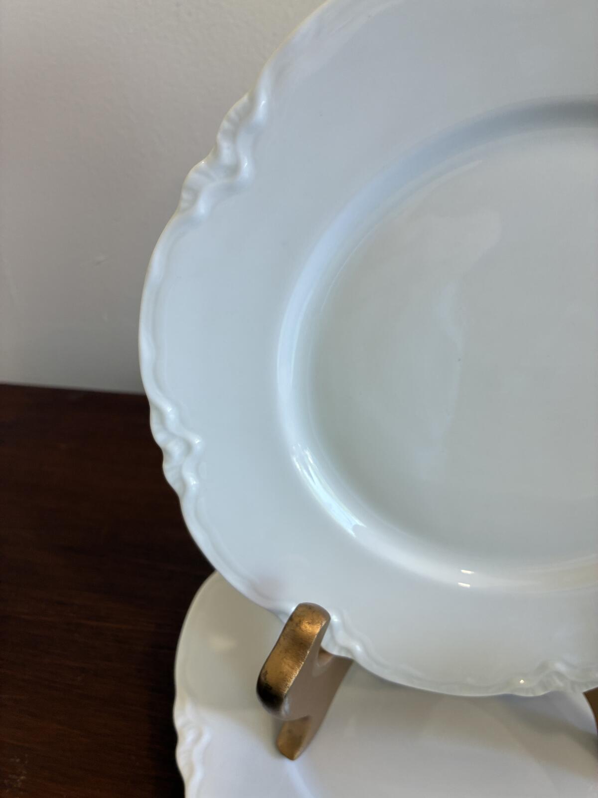 2 Hutschenreuther Selb Bavaria White Dessert Plates Germany Vintage Porcelain