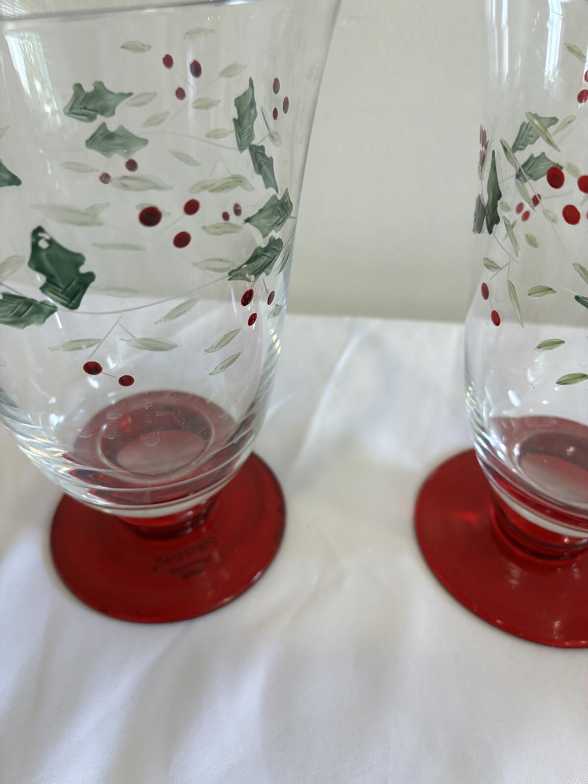Pfaltzgraff Holly Berry Glasses Set of 2 Red Stem Christmas Holiday Goblet