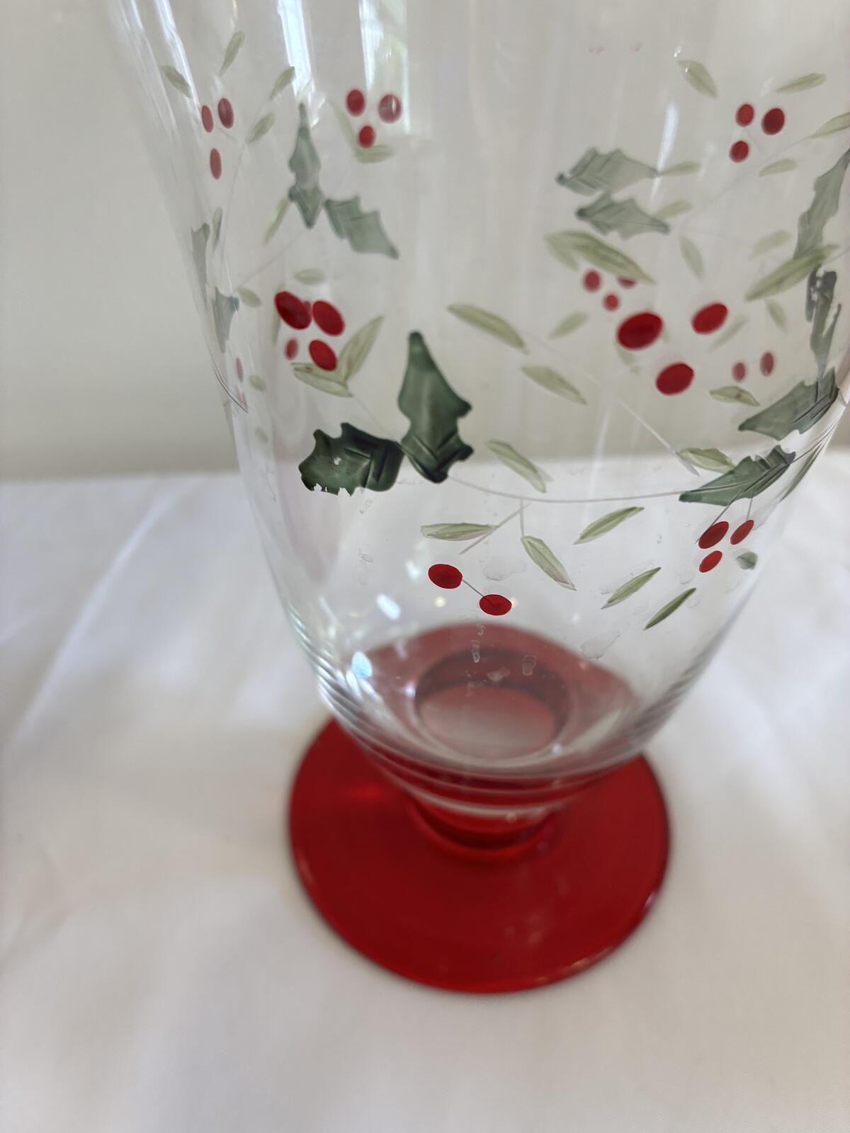 Pfaltzgraff Holly Berry Glasses Set of 2 Red Stem Christmas Holiday Goblet