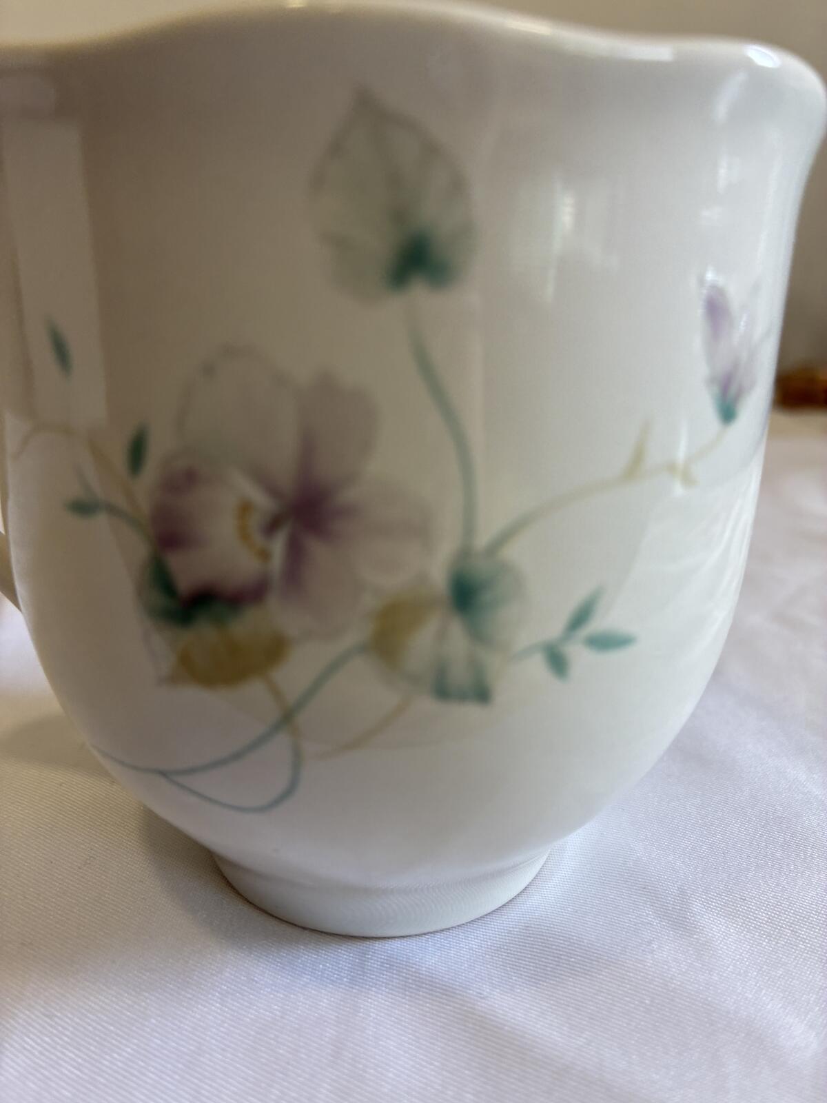 Vintage Mikasa Rondo French Iris Mugs, Floral Coffee Cups,Set of 4,