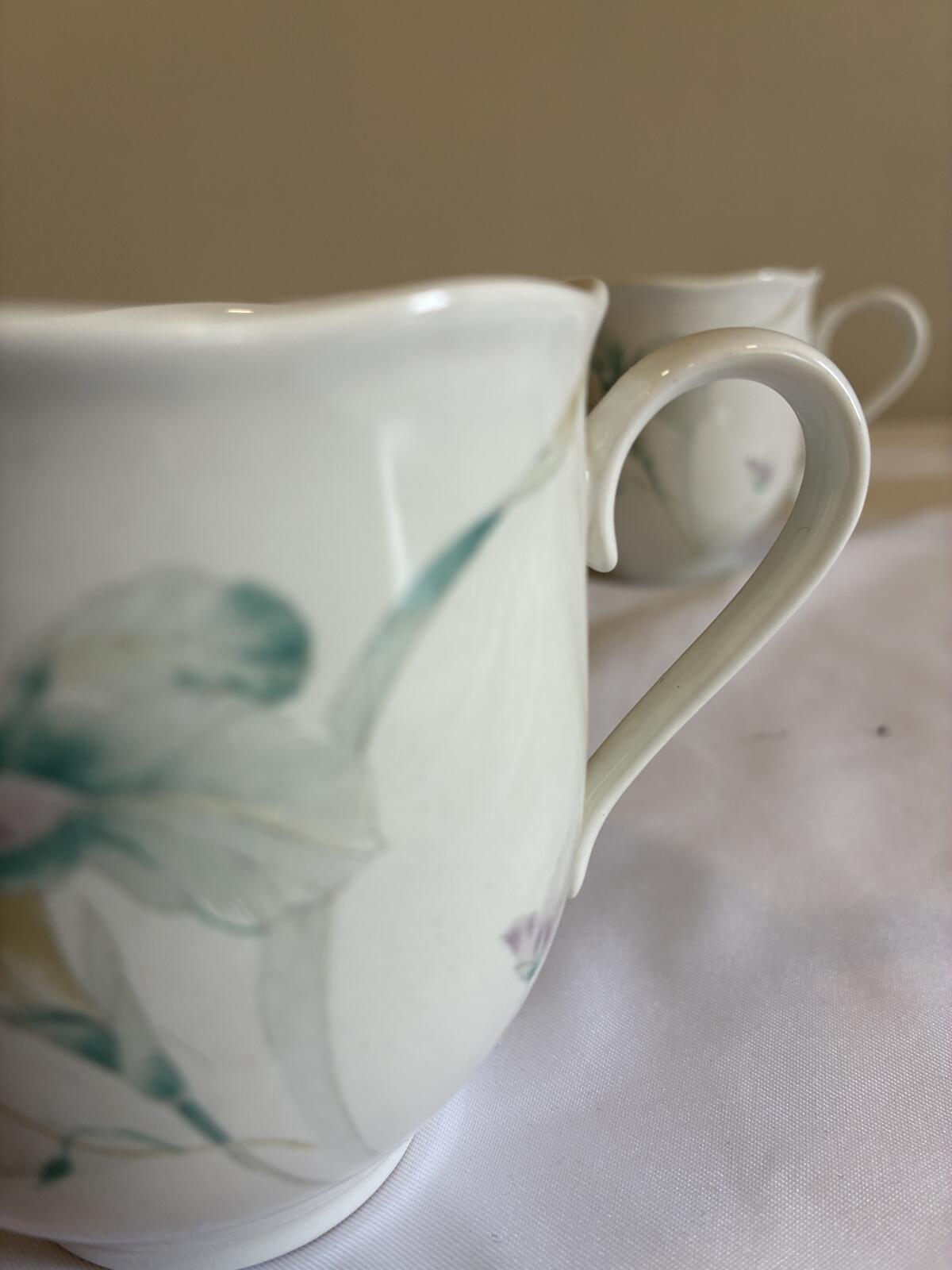 Vintage Mikasa Rondo French Iris Mugs, Floral Coffee Cups,Set of 4,