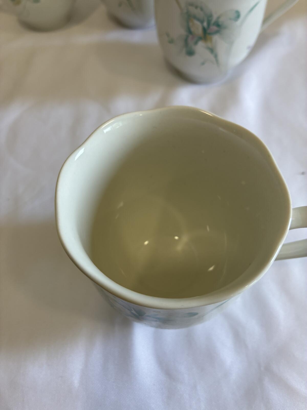Vintage Mikasa Rondo French Iris Mugs, Floral Coffee Cups,Set of 4,