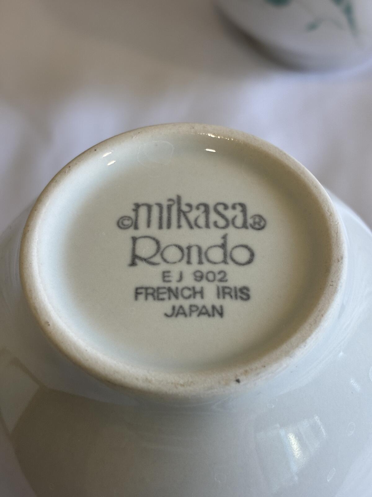 Vintage Mikasa Rondo French Iris Mugs, Floral Coffee Cups,Set of 4,