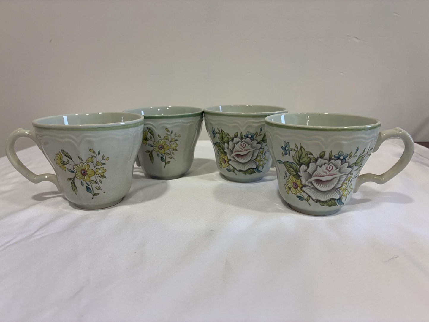 Provinstone Rose Marie Mugs Set of 4 Made in Japan Vintage Floral Green Tea Cups
