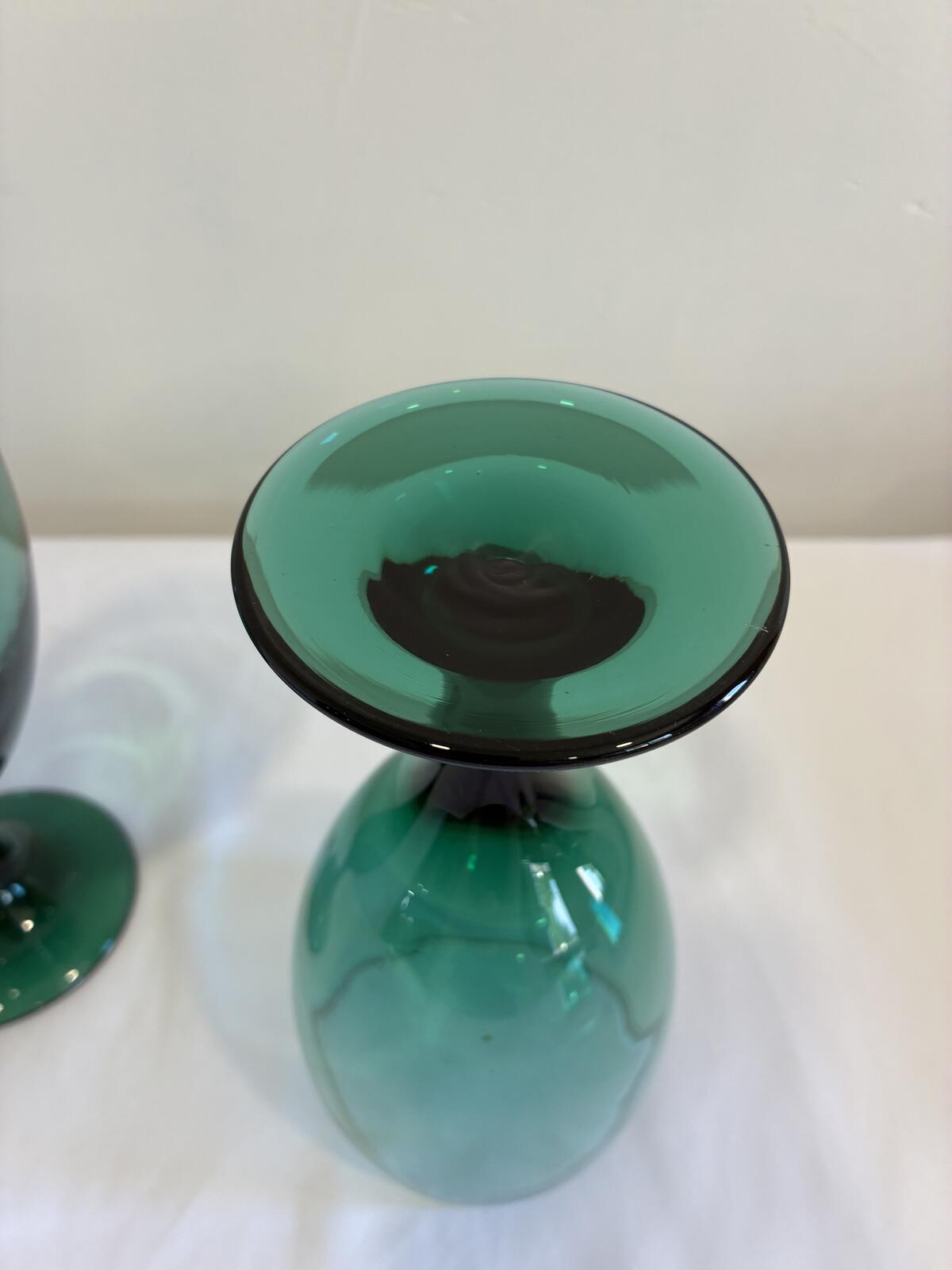 Vintage Emerald Green Water Goblets Set of 2 Mid Century Glassware