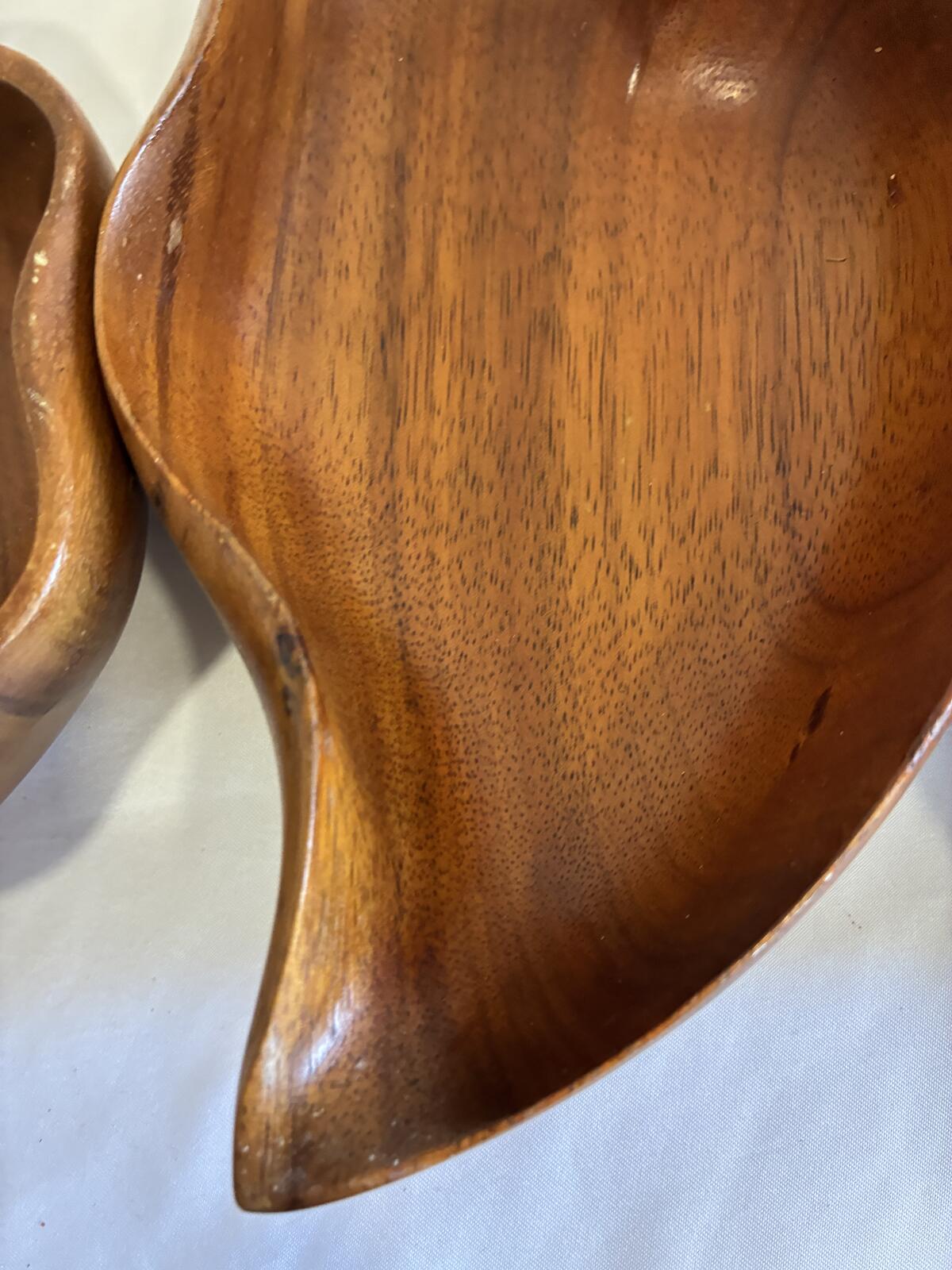Vintage Monkey Pod Wood Serving Bowl Set Leaf Shaped Bowls MCM Hawaiian Decor