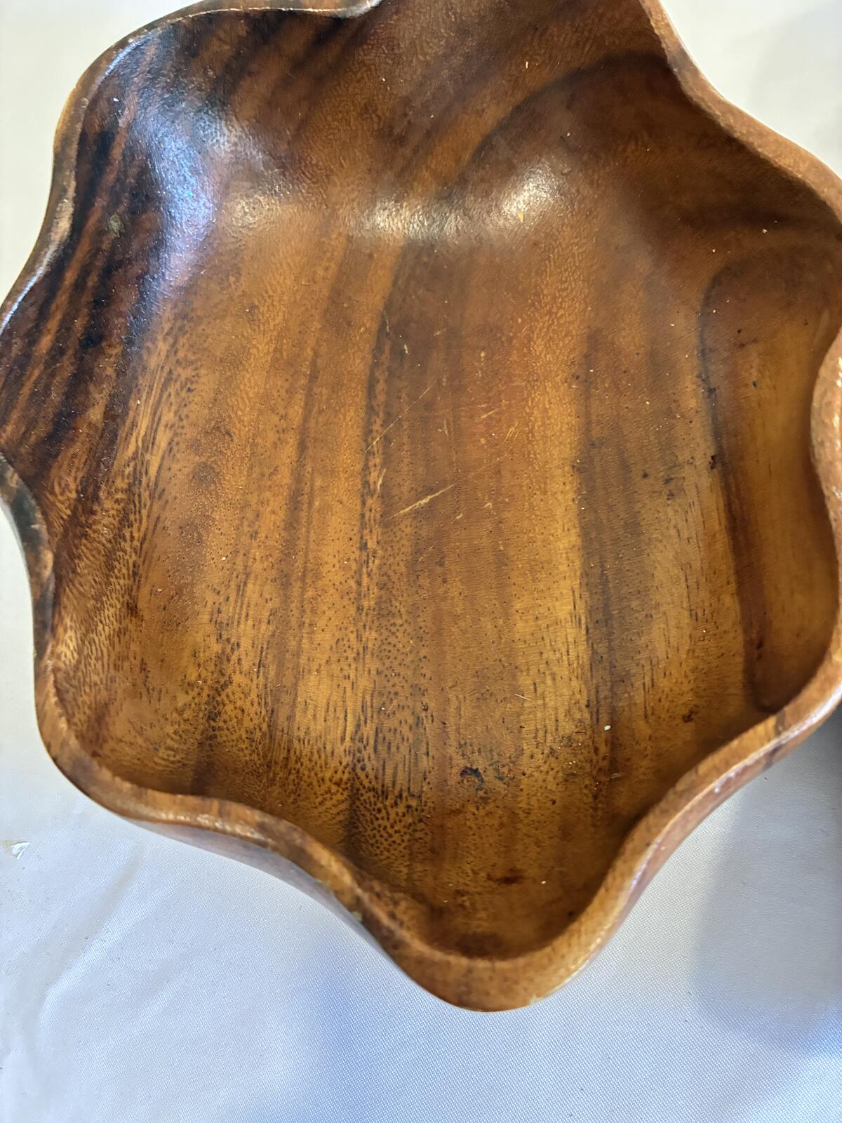 Vintage Monkey Pod Wood Serving Bowl Set Leaf Shaped Bowls MCM Hawaiian Decor