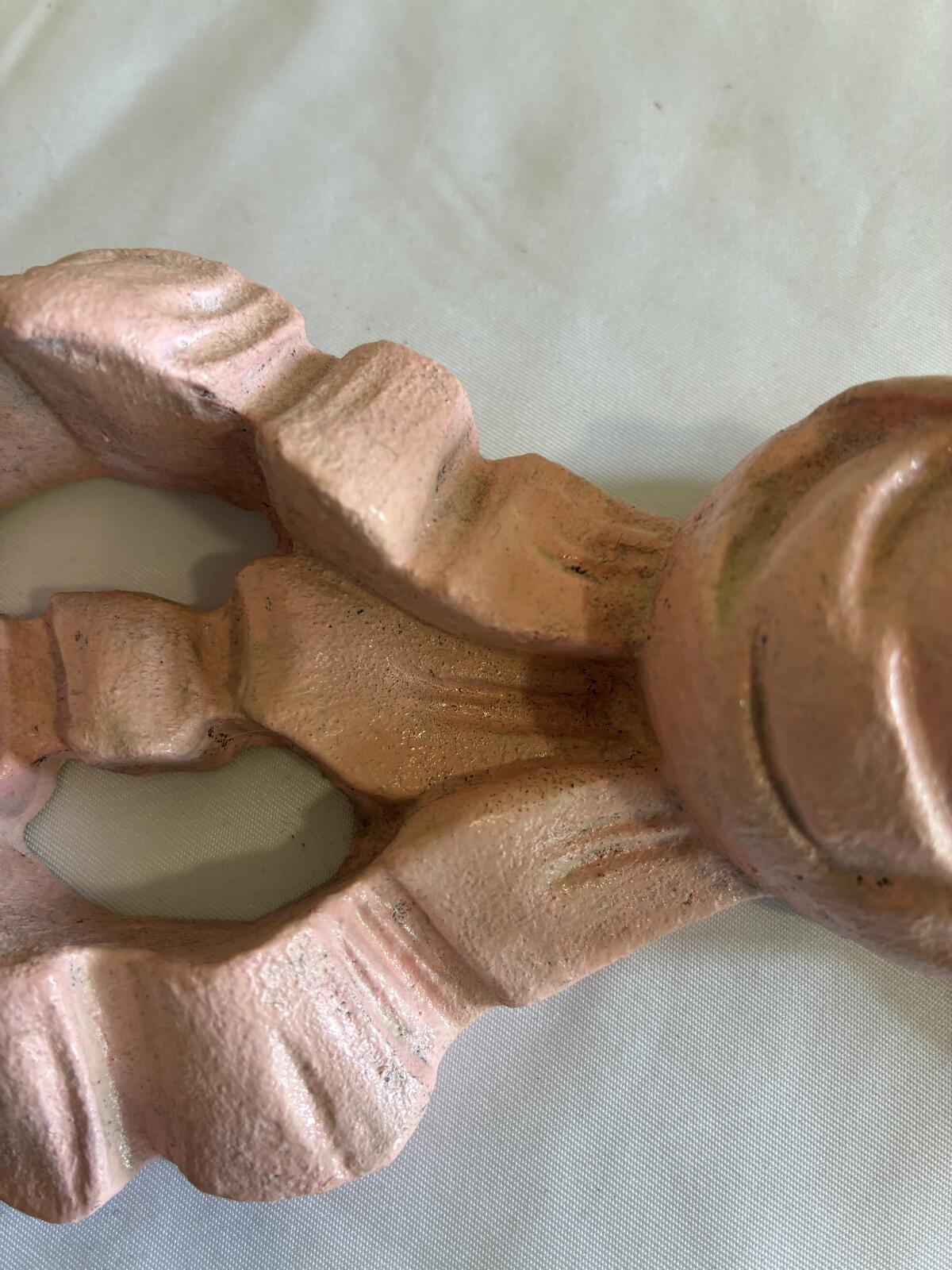 Vintage Pink Wooden Bow Wall Hanging Carved Ribbon Decor Shabby Chic Cottagecore