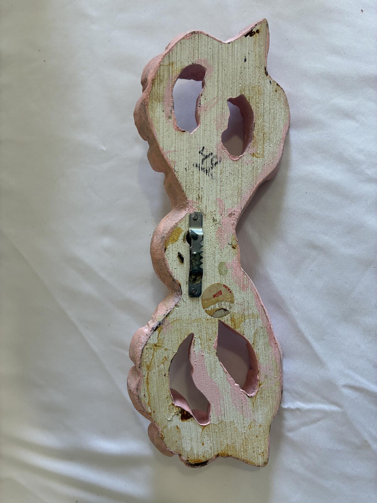 Vintage Pink Wooden Bow Wall Hanging Carved Ribbon Decor Shabby Chic Cottagecore