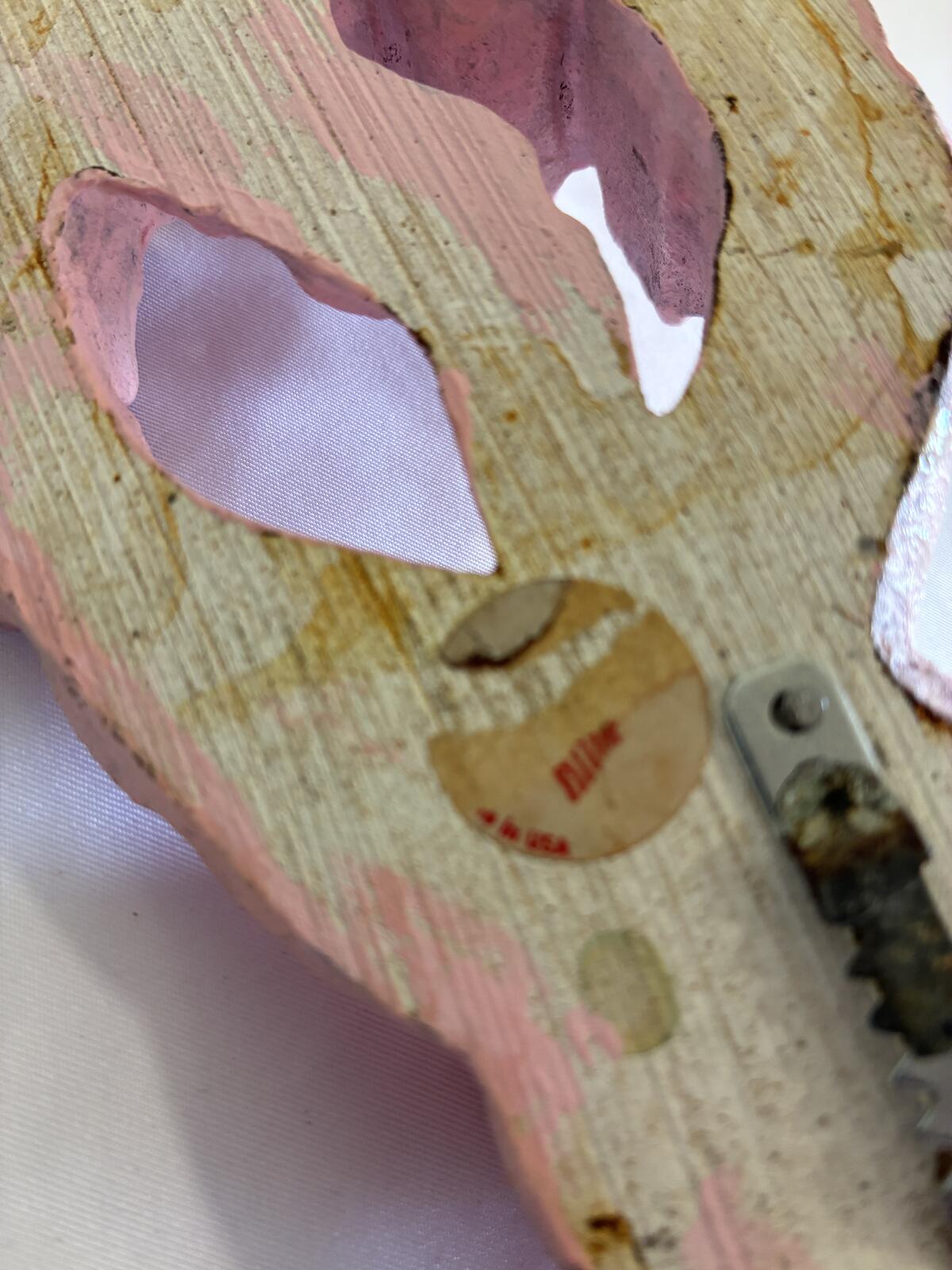 Vintage Pink Wooden Bow Wall Hanging Carved Ribbon Decor Shabby Chic Cottagecore