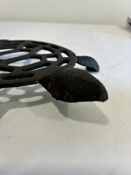 Vintage Cast Iron Sea Turtle Trivet, Turtle Pot Holder, Coastal Kitchen Decor, Made in Taiwan, Nautical Decor, Vintage Finds