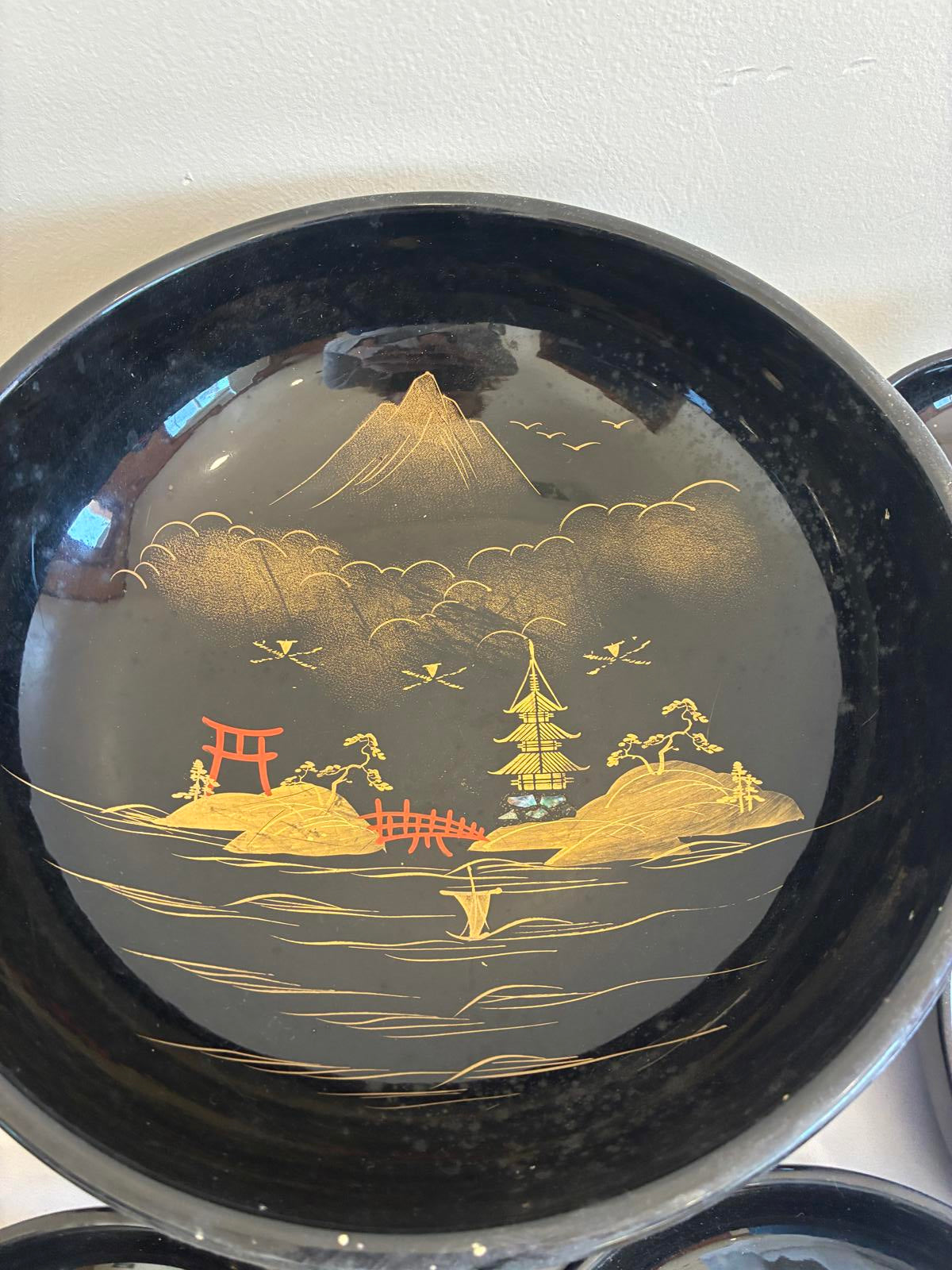 Vintage Japanese Lacquer Bowl Set with Gold Pagoda Design