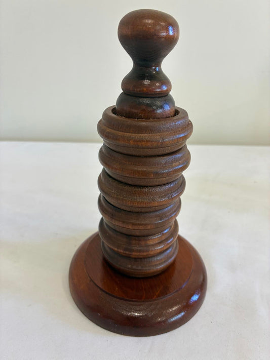 Vintage 6 Wooden Napkin Rings with Holder, MCM Table Decor, Rustic Farmhouse