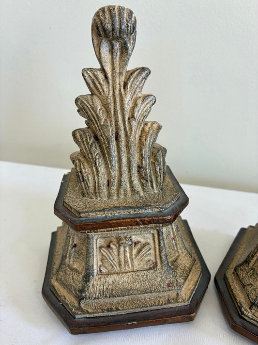 Vintage Ceramic Bookends Set of 2 Neoclassical Acanthus Leaf Decor 6.5”H