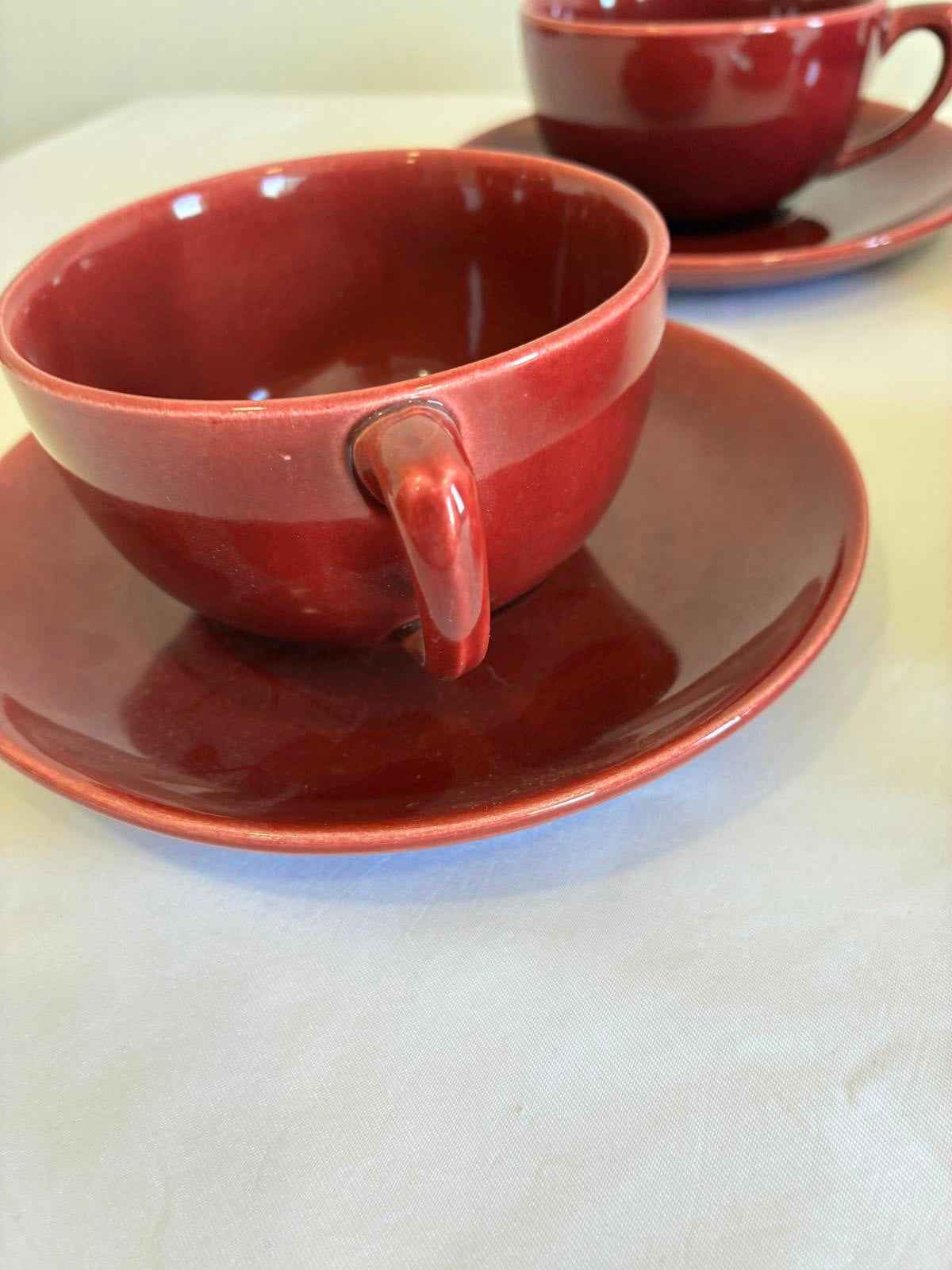 Vintage Bauer Pottery Red Moderne Cup and Saucers Set of 4 Los Angeles