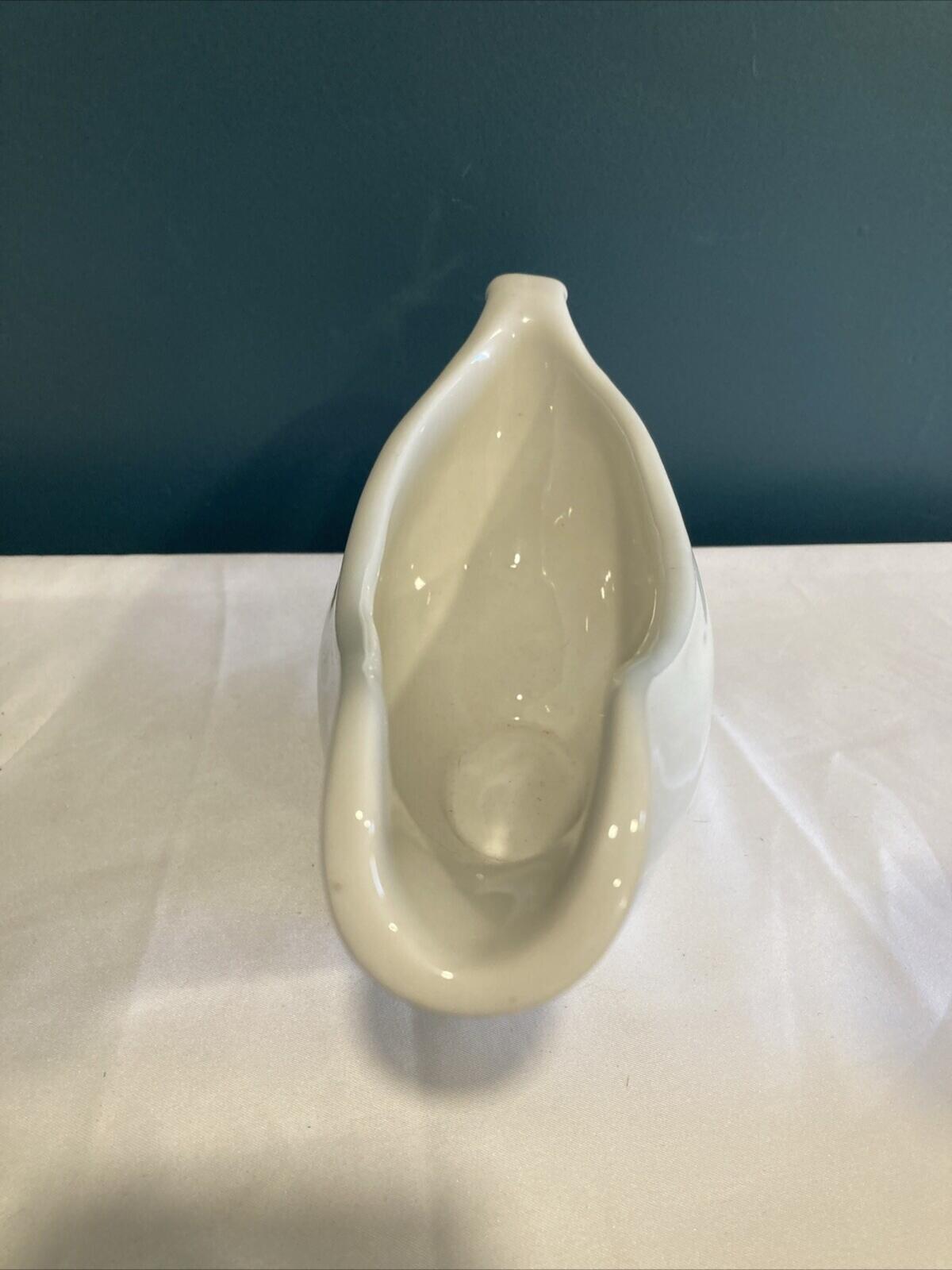 Vintage Shenango China Ironstone Gravy Boat, New Castle PA Restaurant Ware, White Ironstone Serveware, Farmhouse Dining, Vintage Finds