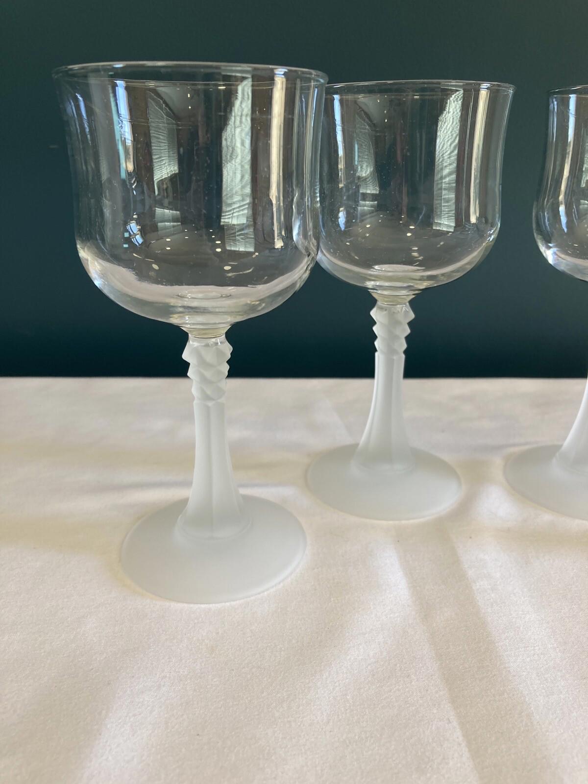 Set of 4 Wheaton Glass House Ritz Frost Stem Wine Goblets – 10.5oz w/ Box