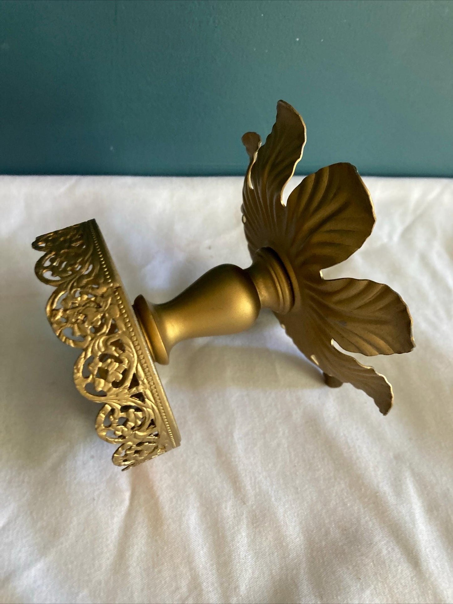 Vintage Filigree Gold Metal Candleholder with Leaves