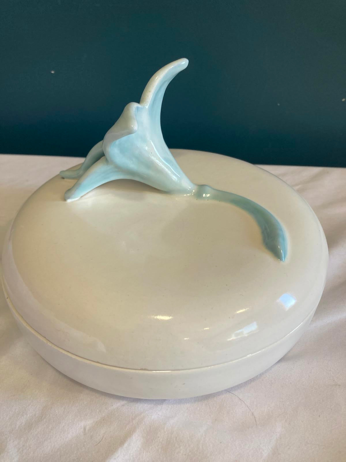Vintage Haeger Pottery Lidded Dish with Aqua Lily Handle – Floral Ceramic Bowl