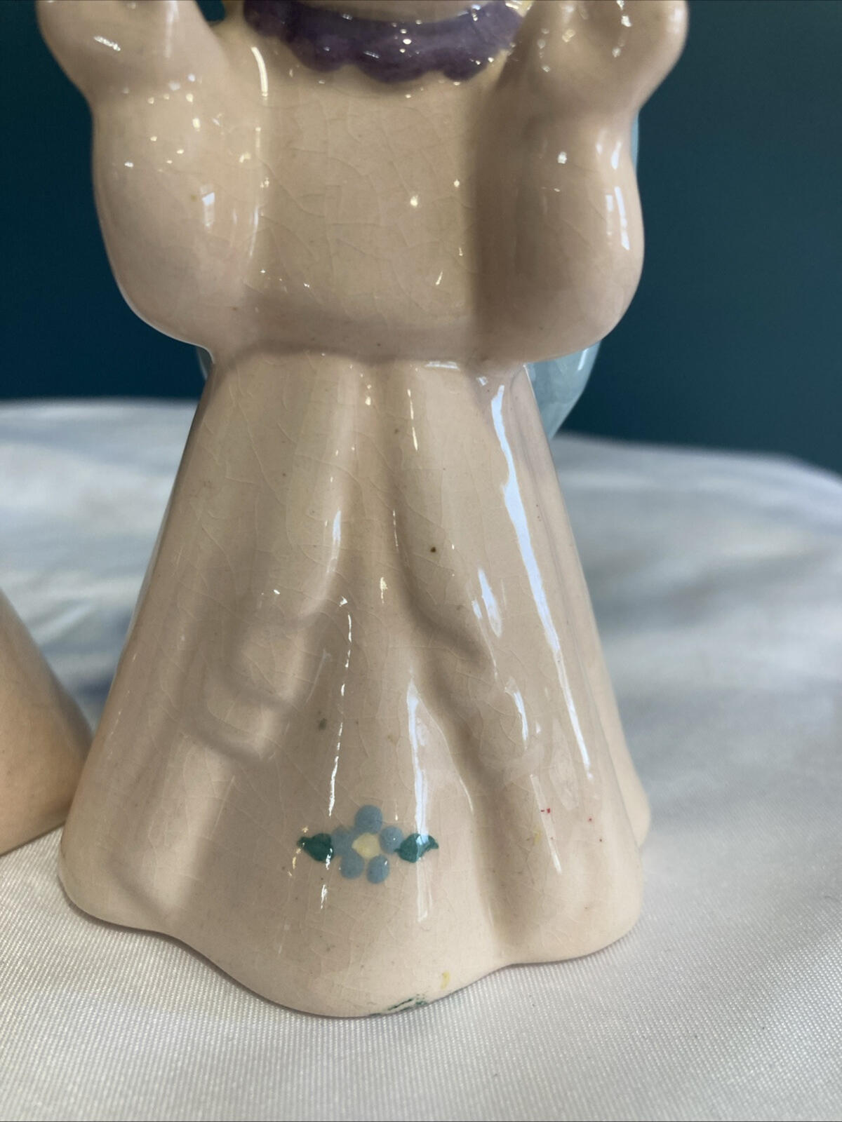 Vintage Kay Finch Praying Angel Figurines California Pottery Pink Blue Wings