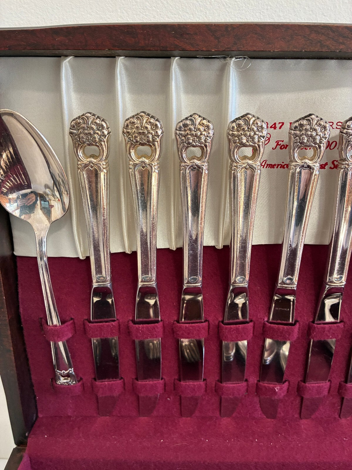 Rogers Bros "Eternally Yours" Silverplate Flatware Set, 52 Pieces With Chest