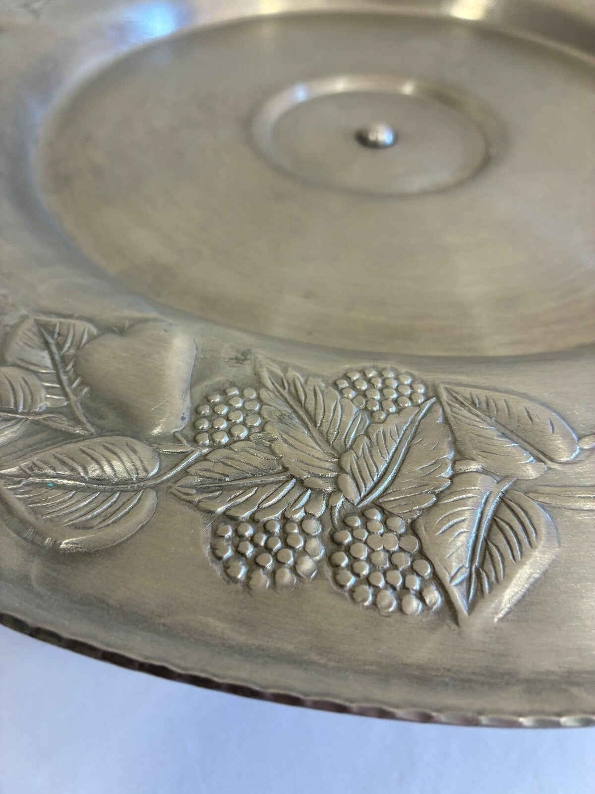 Vintage Everlast Aluminum Lazy Susan, Hand Wrought Pedestal Serving Tray, 15"