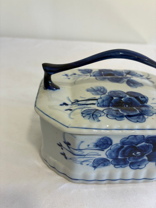 Vintage Blue and White Floral Lidded Box with Handle, Ceramic Trinket Box