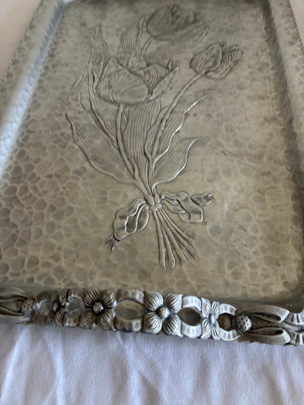 Vintage Rodney Kent Hand Wrought Hammered Aluminum Tray | Tulip Design Serving Tray | Vintage Finds Mid Century Barware