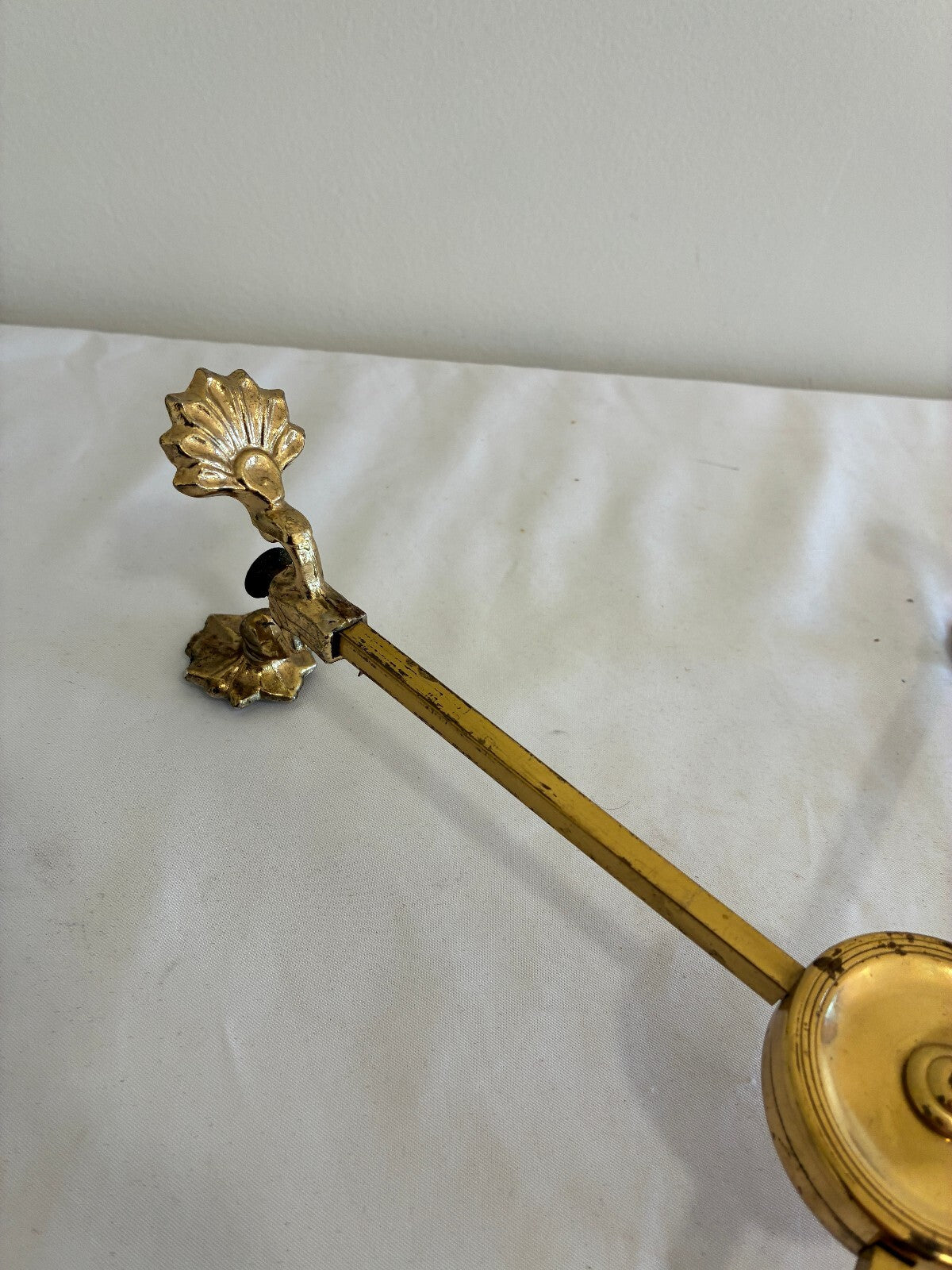 Vintage Adjustable Brass Trivet, Expandable Dish Stand with Ornate Shell Feet