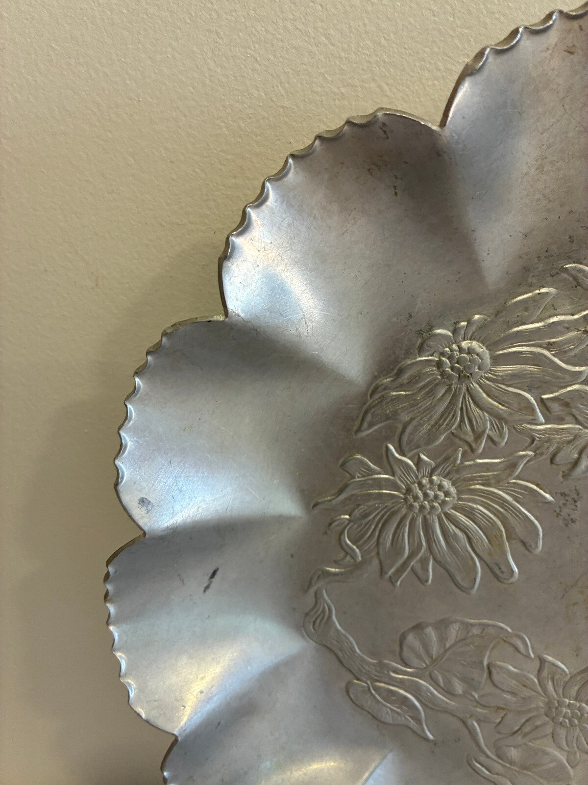 Vintage Farber & Shlevin Hand Wrought Aluminum Tray, Scalloped Daisy Flower Dish