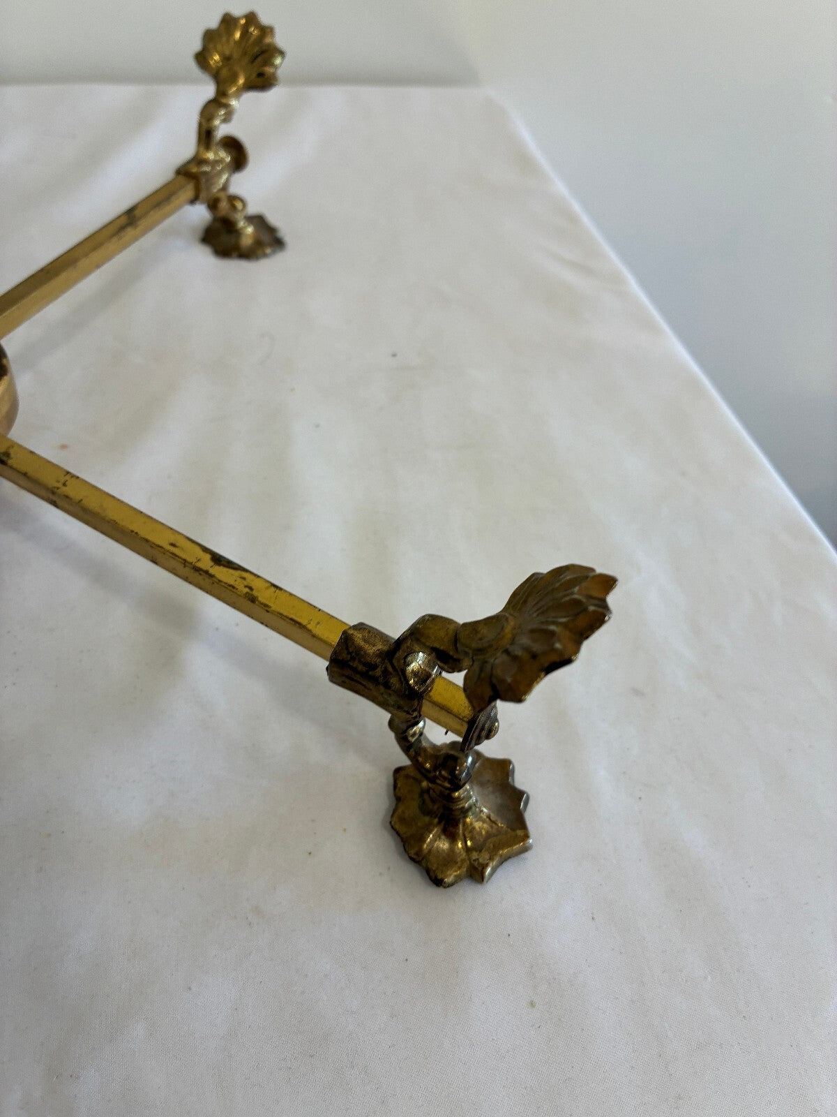 Vintage Adjustable Brass Trivet, Expandable Dish Stand with Ornate Shell Feet