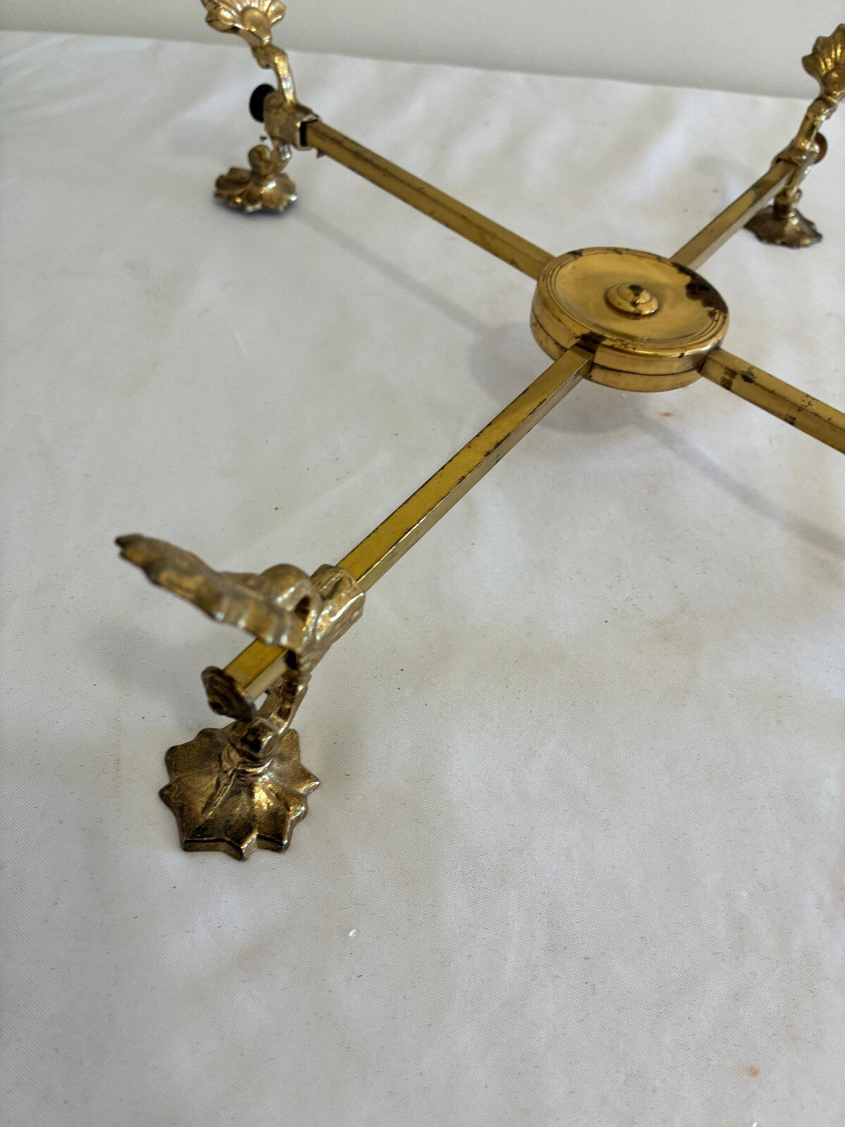 Vintage Adjustable Brass Trivet, Expandable Dish Stand with Ornate Shell Feet