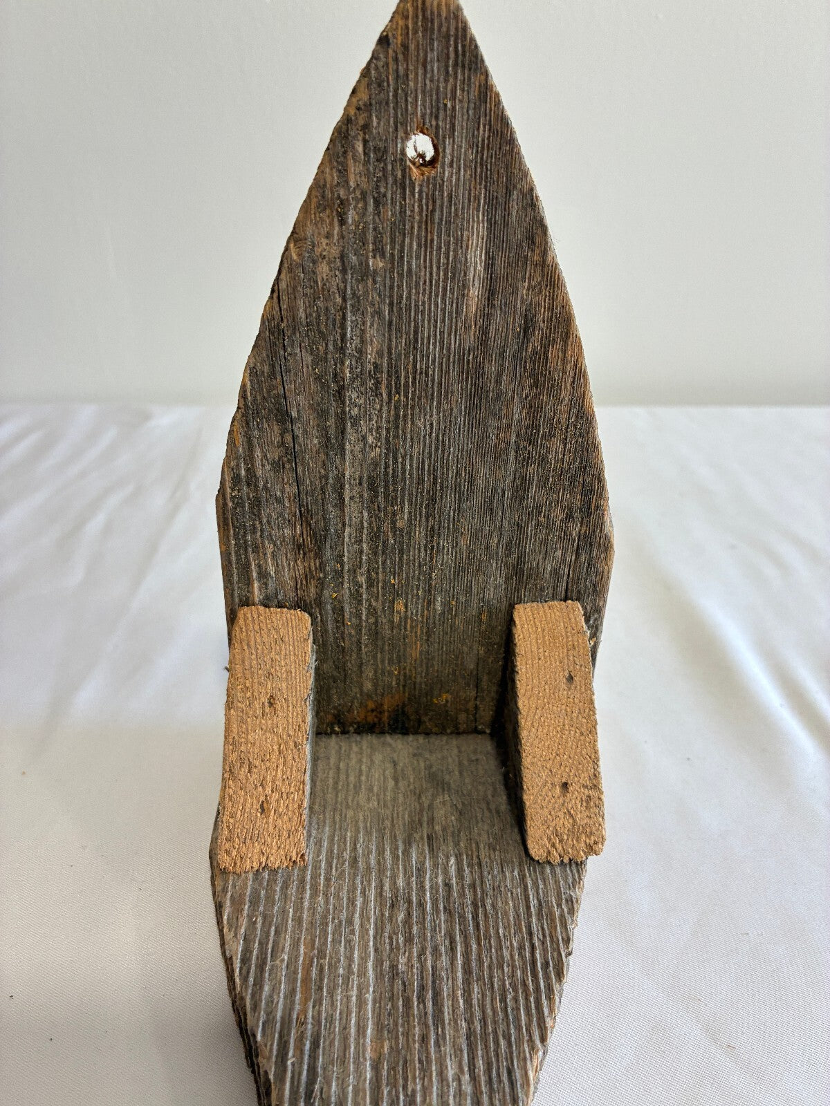 Vintage Rustic Wooden Shelf / Primitive Wall Bracket