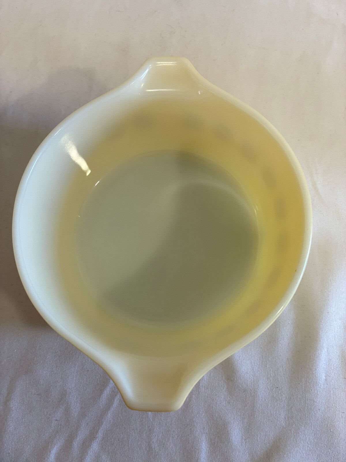 Vintage Pyrex Town & Country Gold Casserole Dish | 1.5 Pt Snowflake Pattern USA