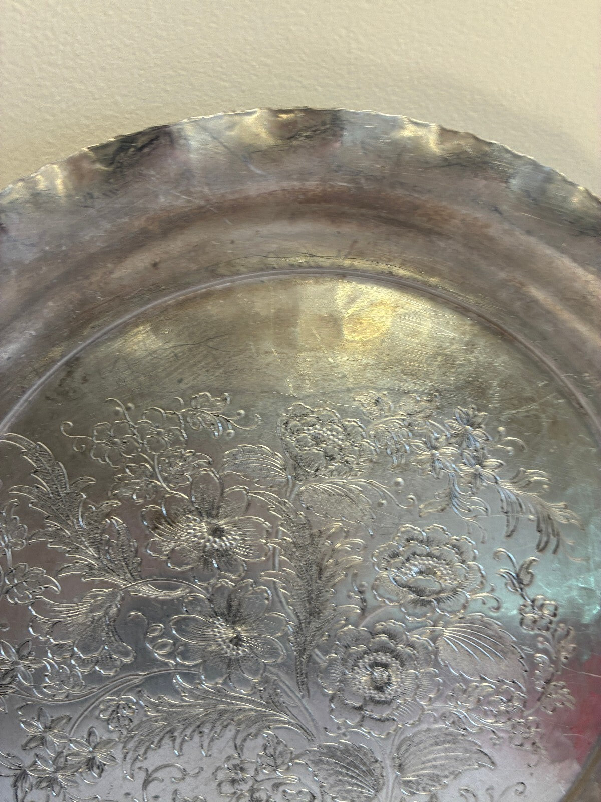 Vintage Federal Silver Co Aluminum 13.1" Round Floral Engraved Serving Tray
