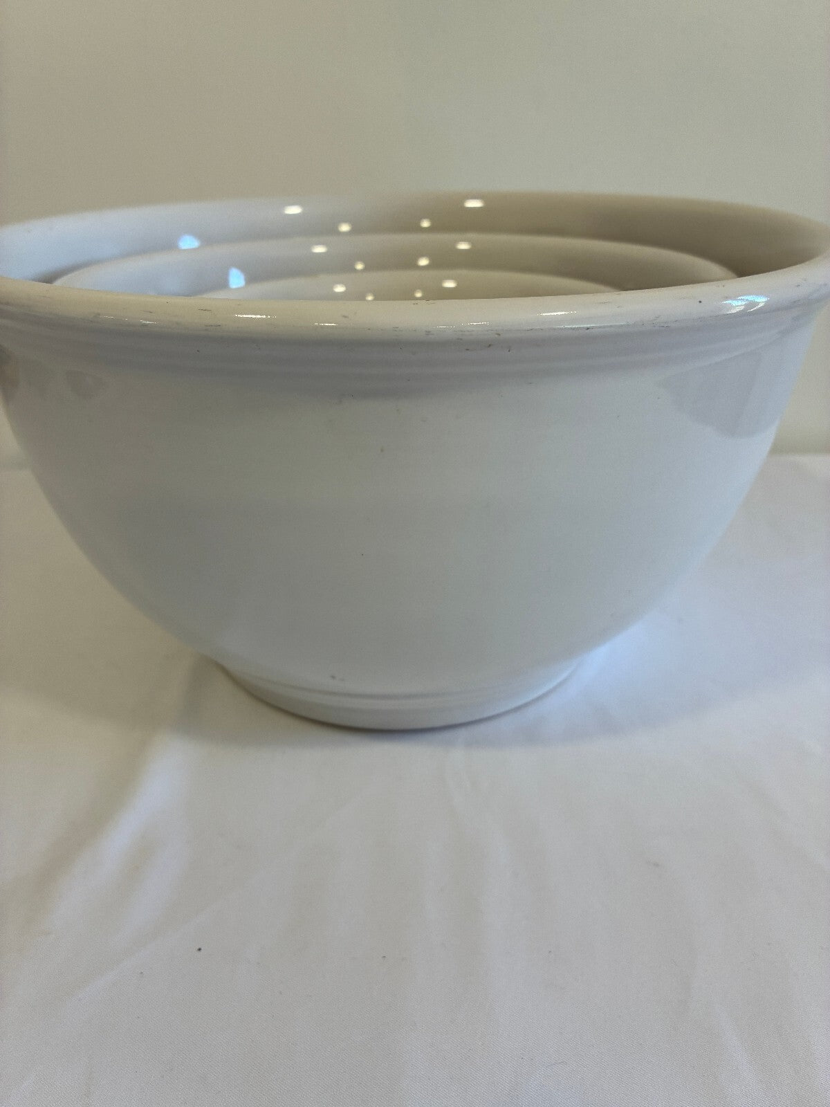Vintage White Stoneware Nesting Mixing Bowls Set of 3 Farmhouse Kitchen